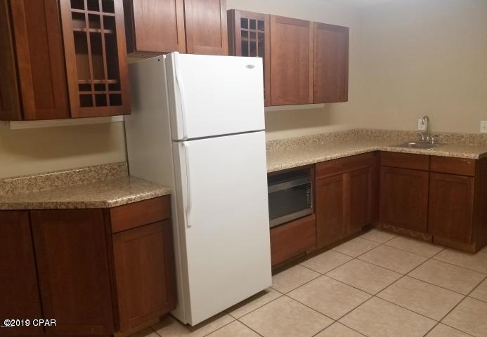 Holley Circle Commercial Park - Commercial Lease