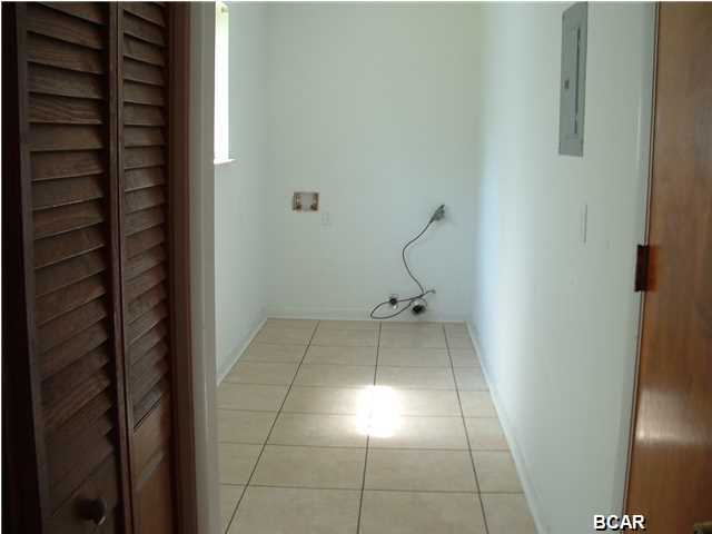 Venetian Villa 1st Add Replat - Residential Lease