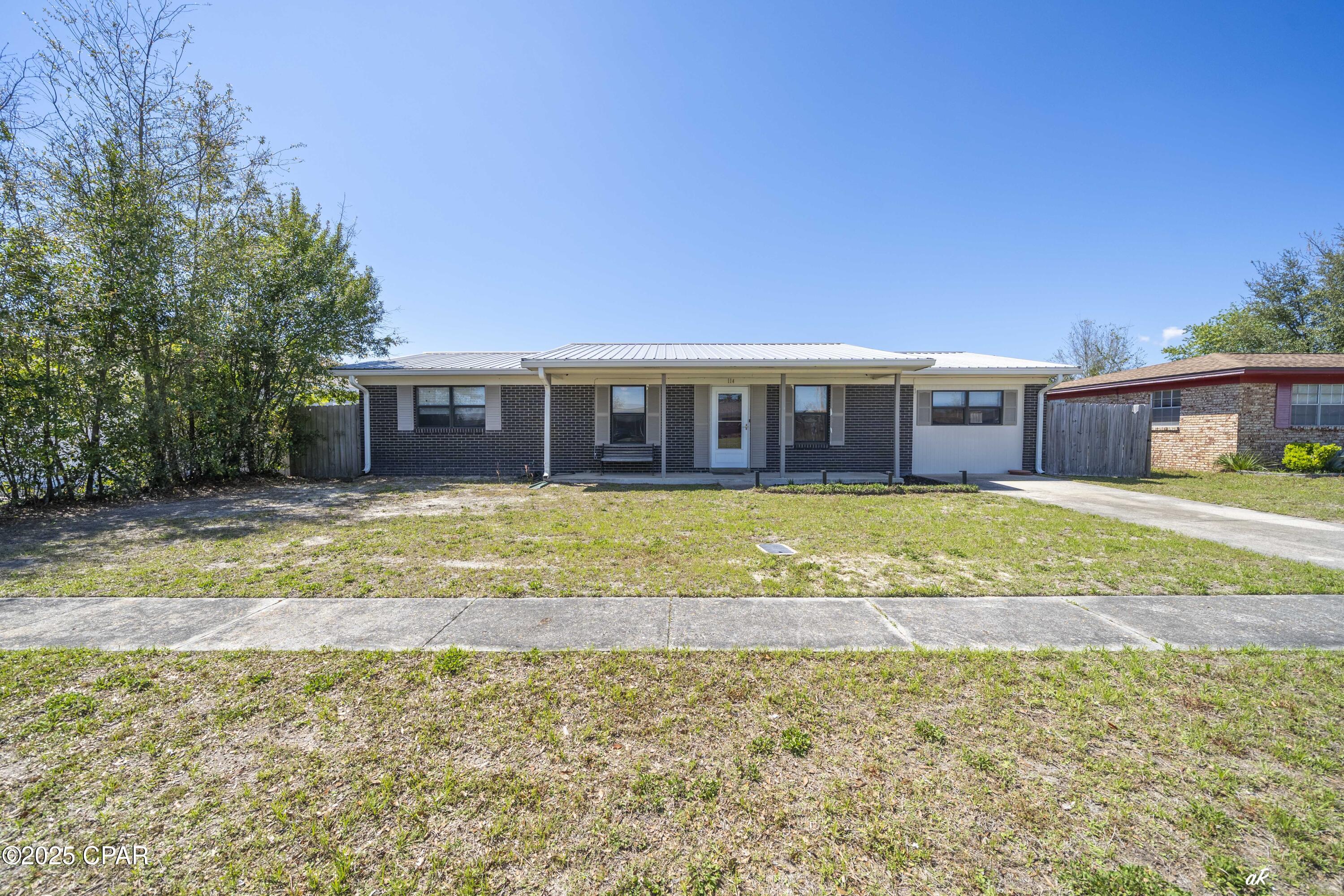 [No Recorded Subdiv] - Residential Lease
