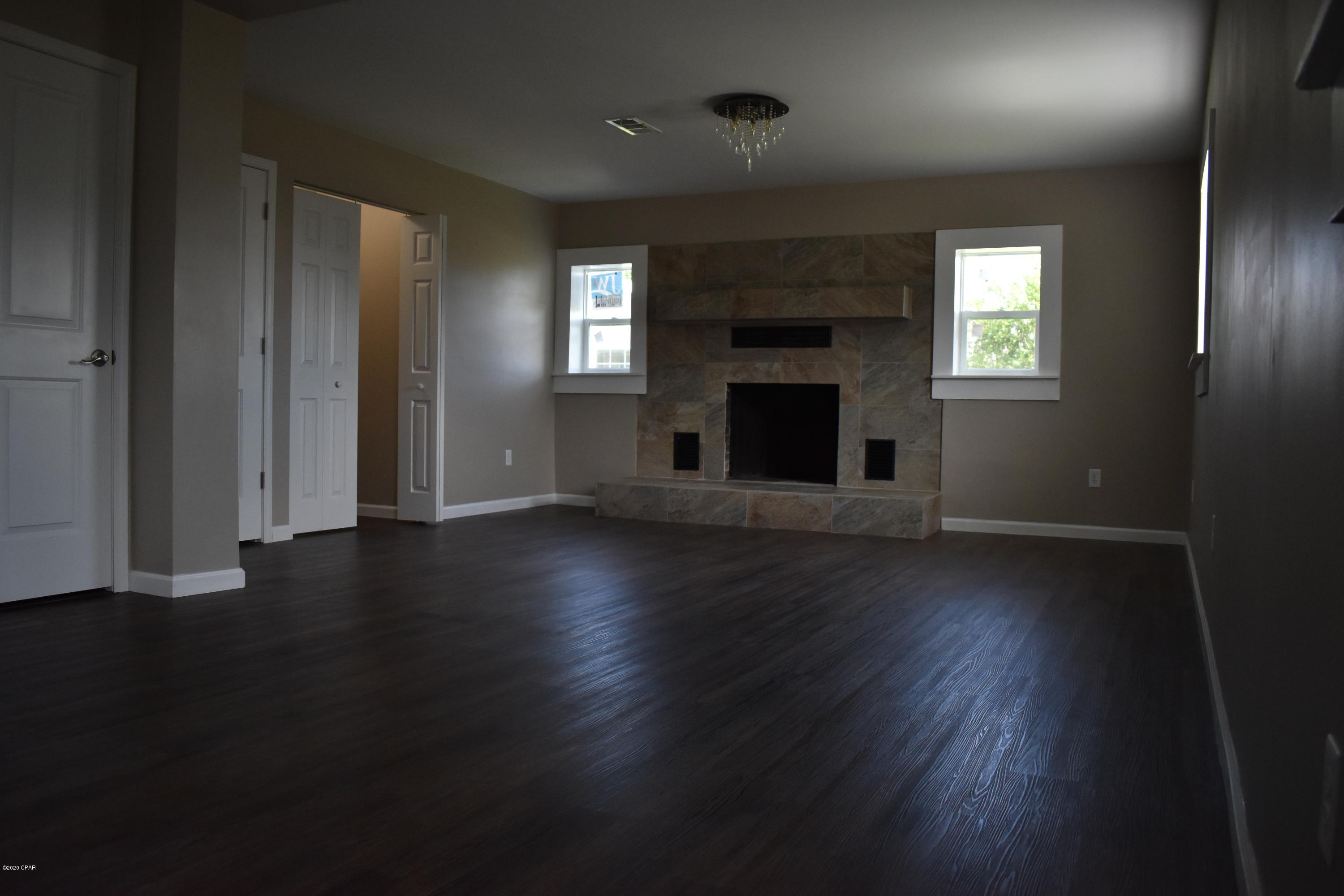 [No Recorded Subdiv] - Residential Lease