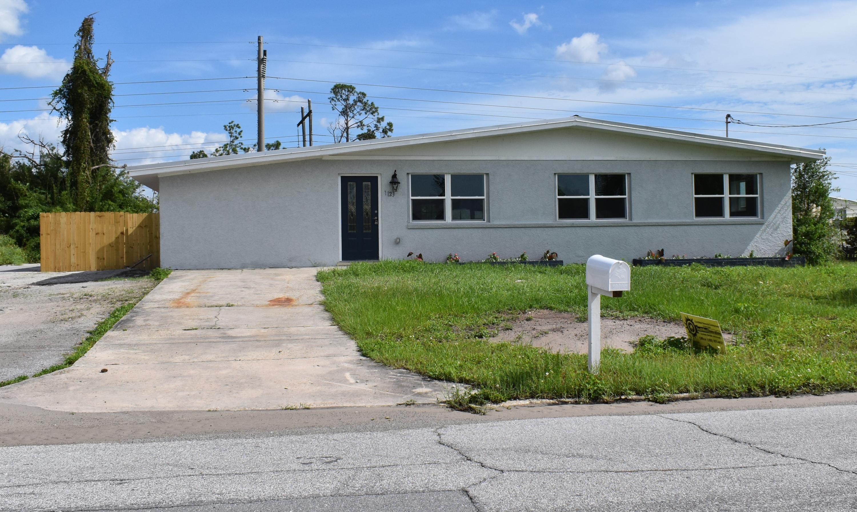 [No Recorded Subdiv] - Residential Lease