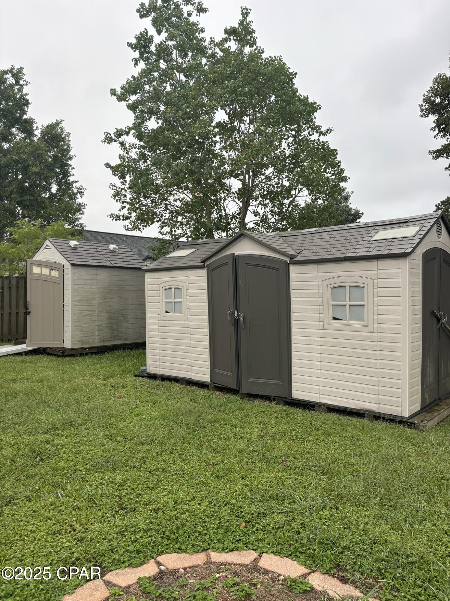 Derby Woods - Residential Lease