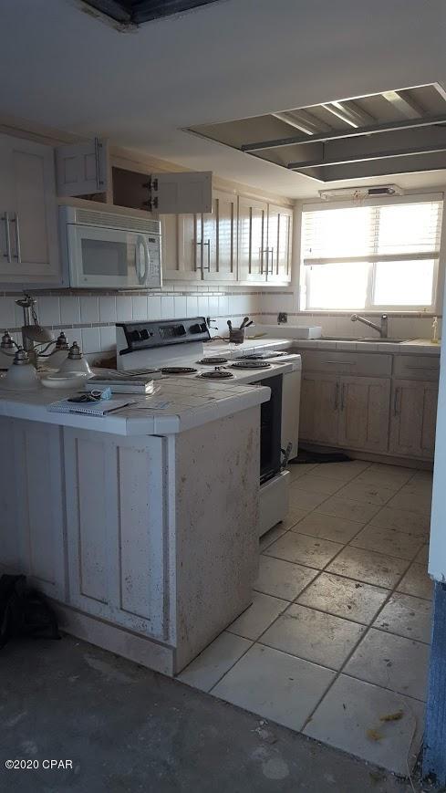 Cove Condominium - Residential