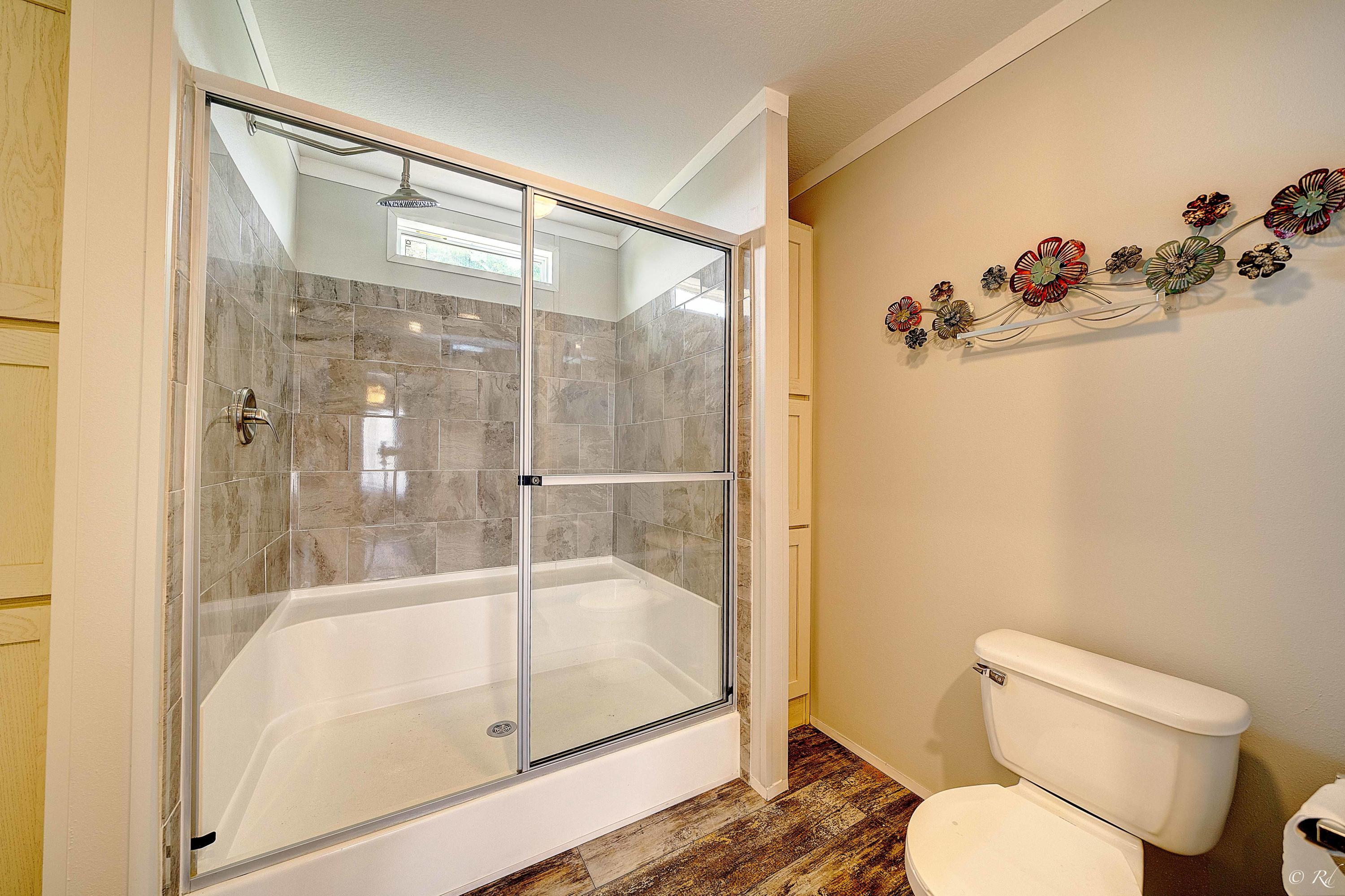 Pinewood Grove Unit 2 - Residential