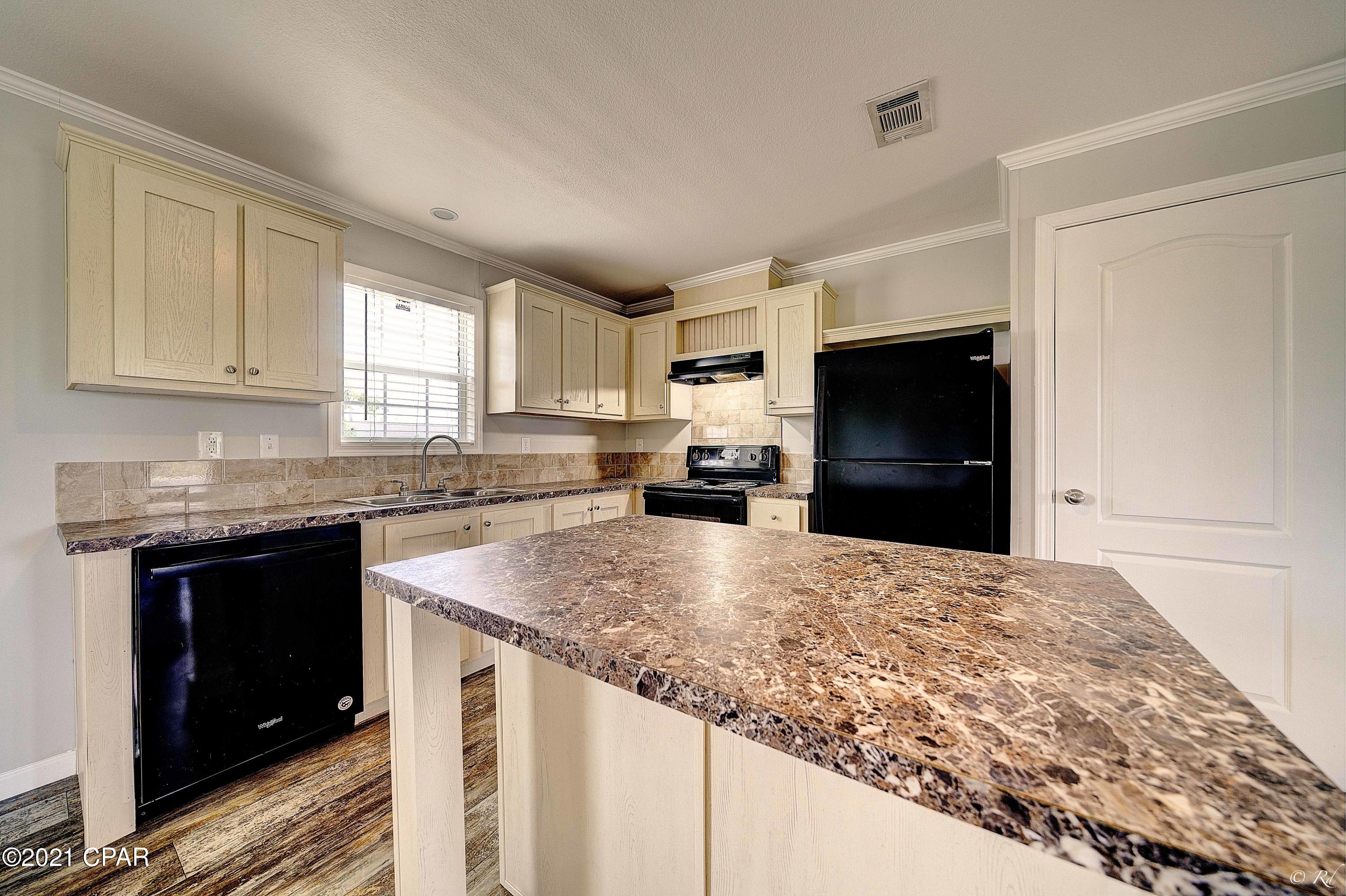 Pinewood Grove Unit 2 - Residential