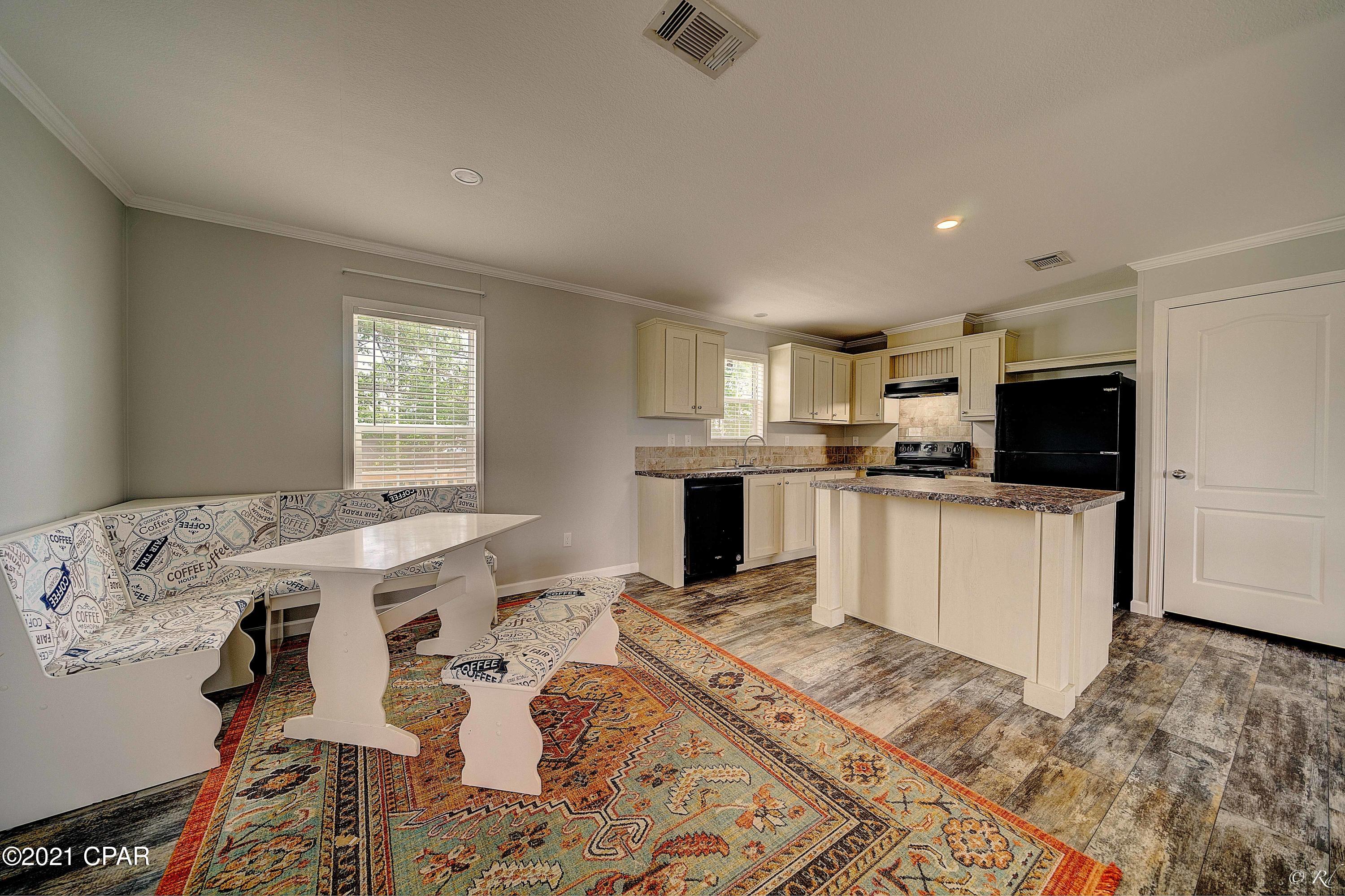 Pinewood Grove Unit 2 - Residential