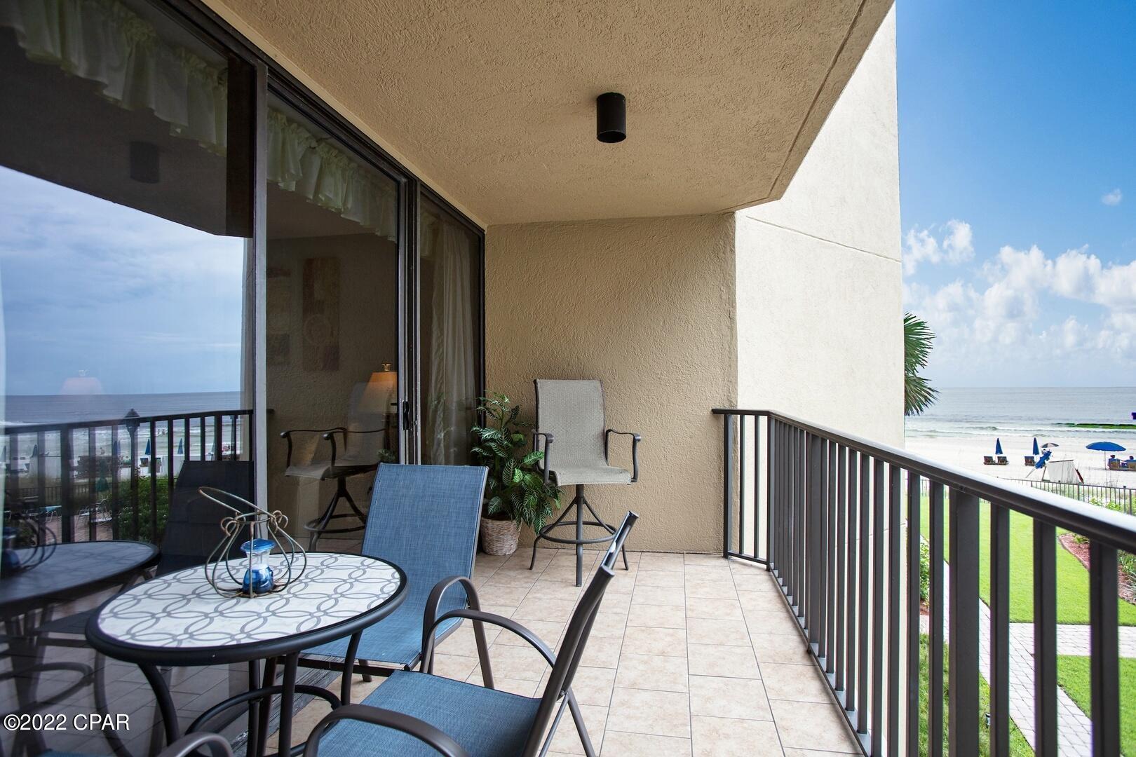 Summerhouse Condo. - Residential