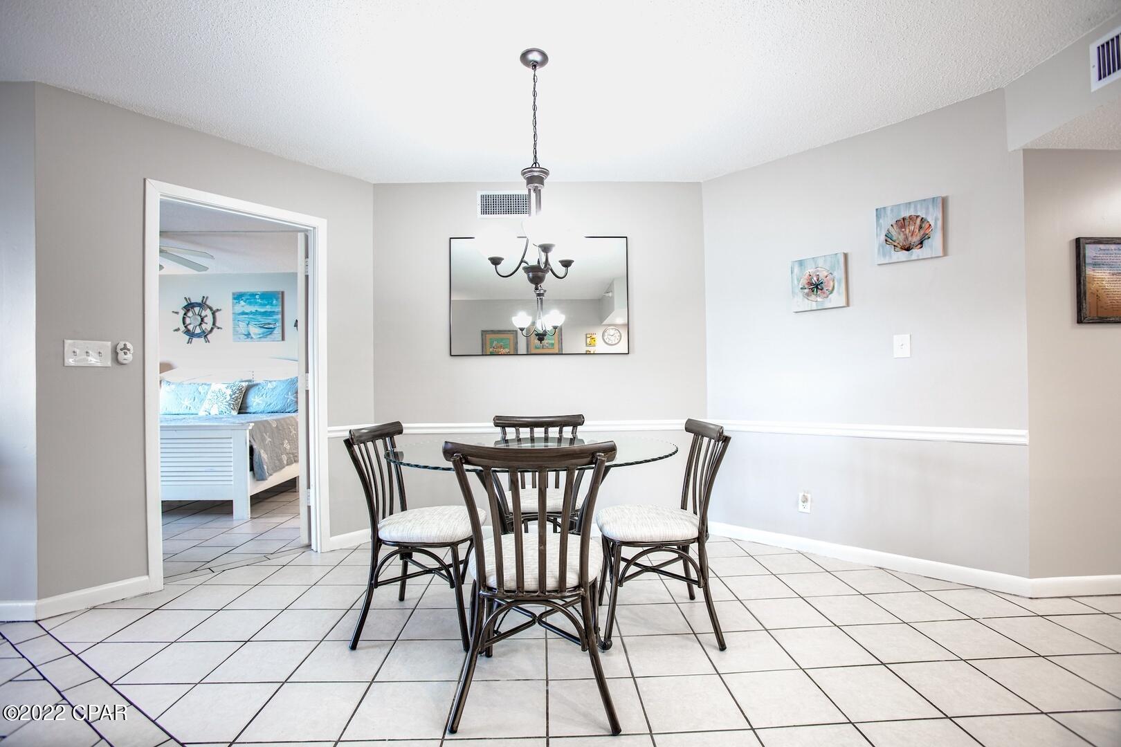 Summerhouse Condo. - Residential