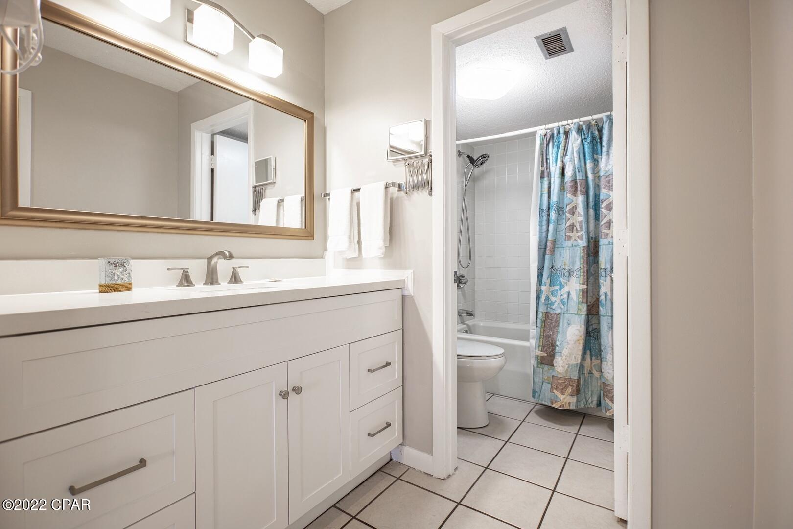 Summerhouse Condo. - Residential