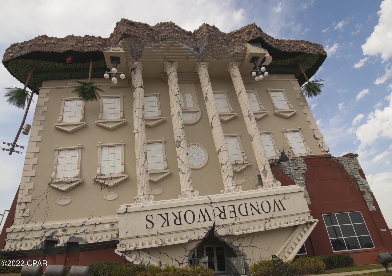 Summerhouse Condo. - Residential