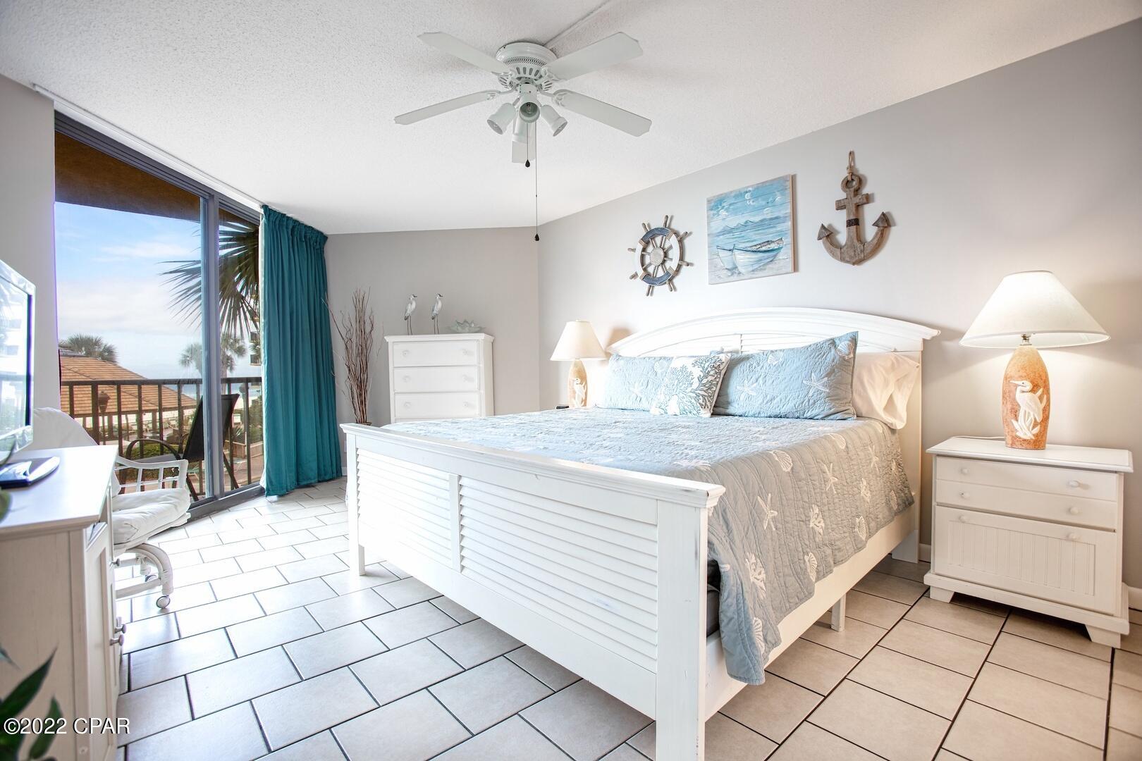 Summerhouse Condo. - Residential