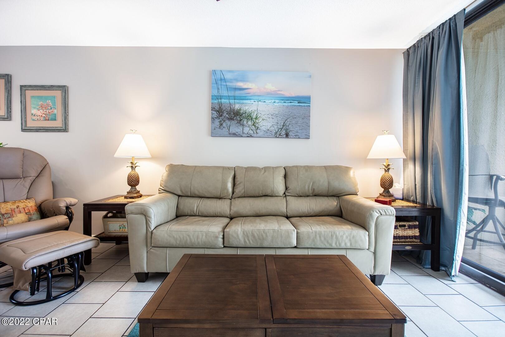 Summerhouse Condo. - Residential