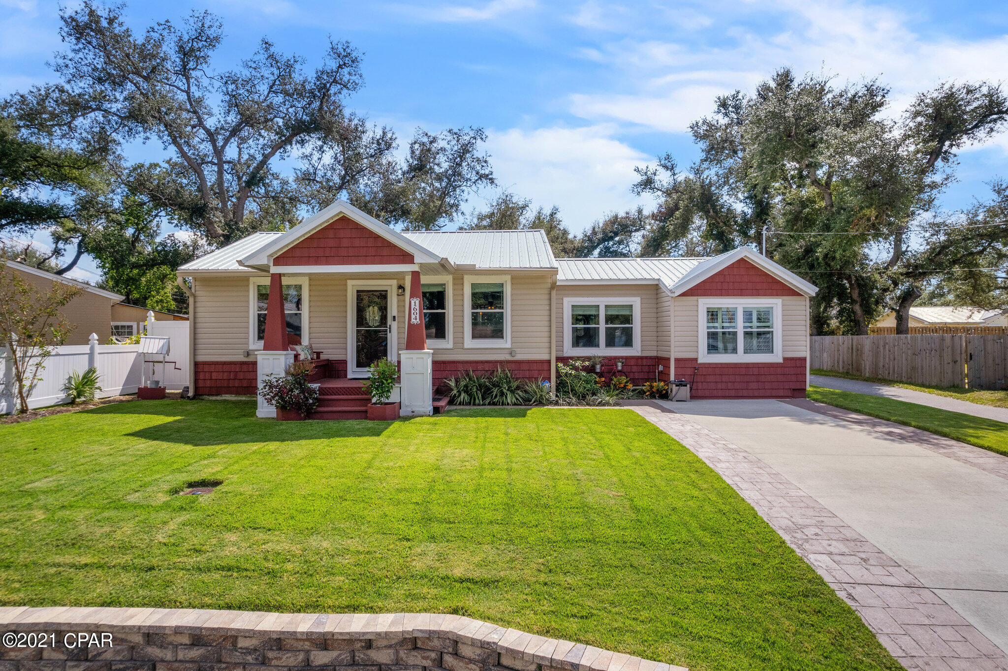 Cove Terrace - Residential