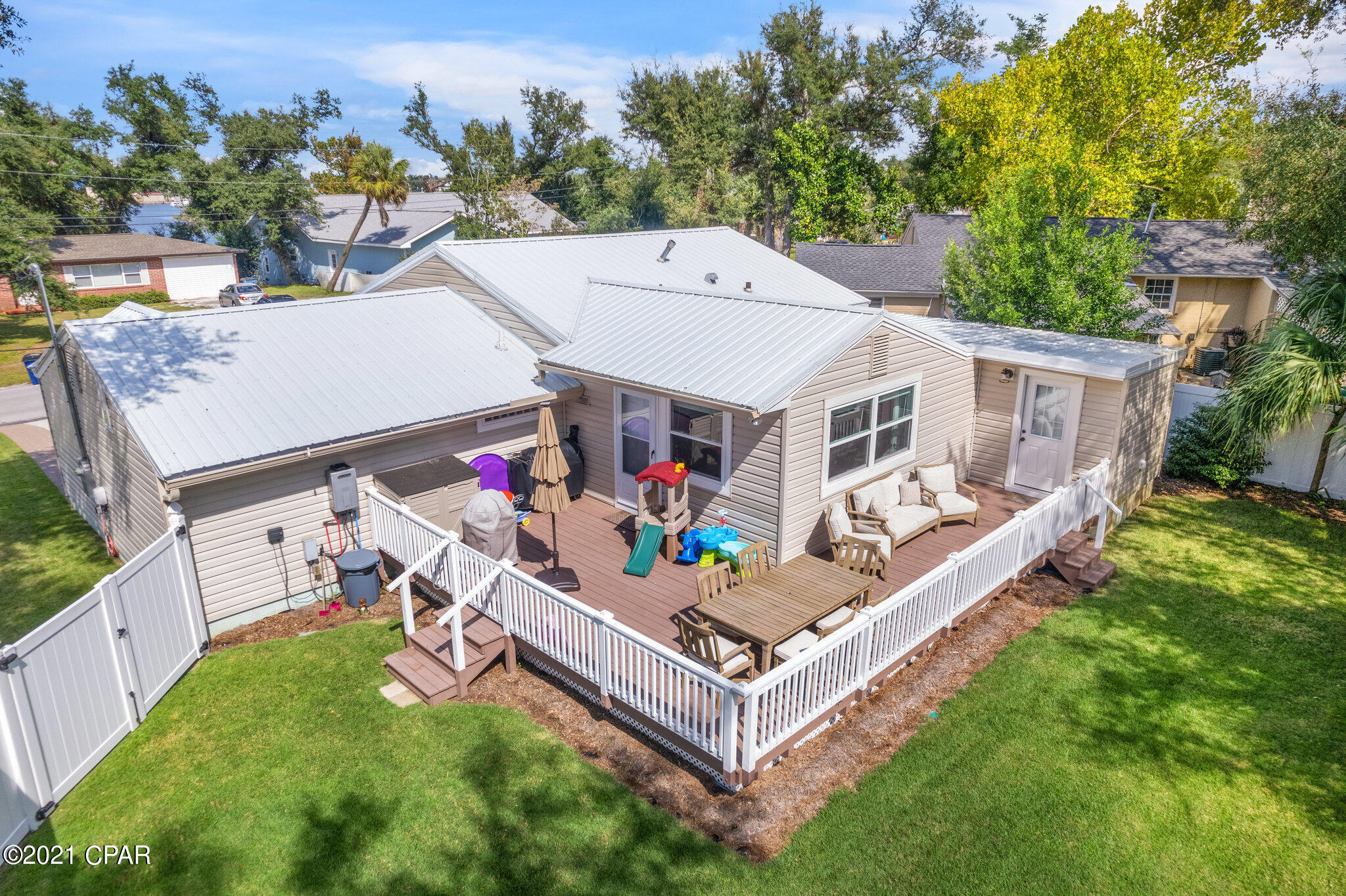 Cove Terrace - Residential