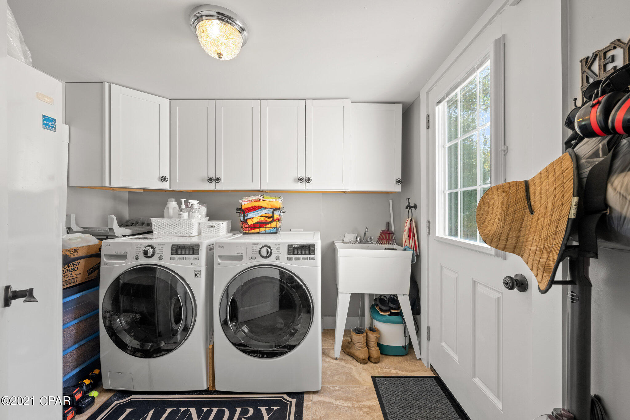 Cove Terrace - Residential