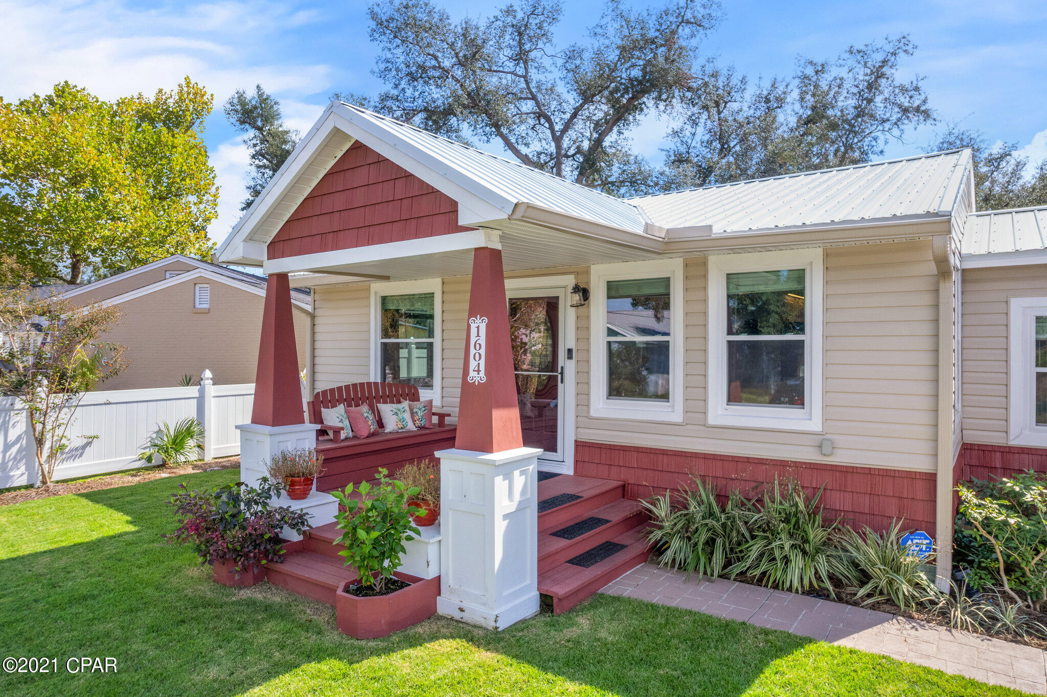 Cove Terrace - Residential