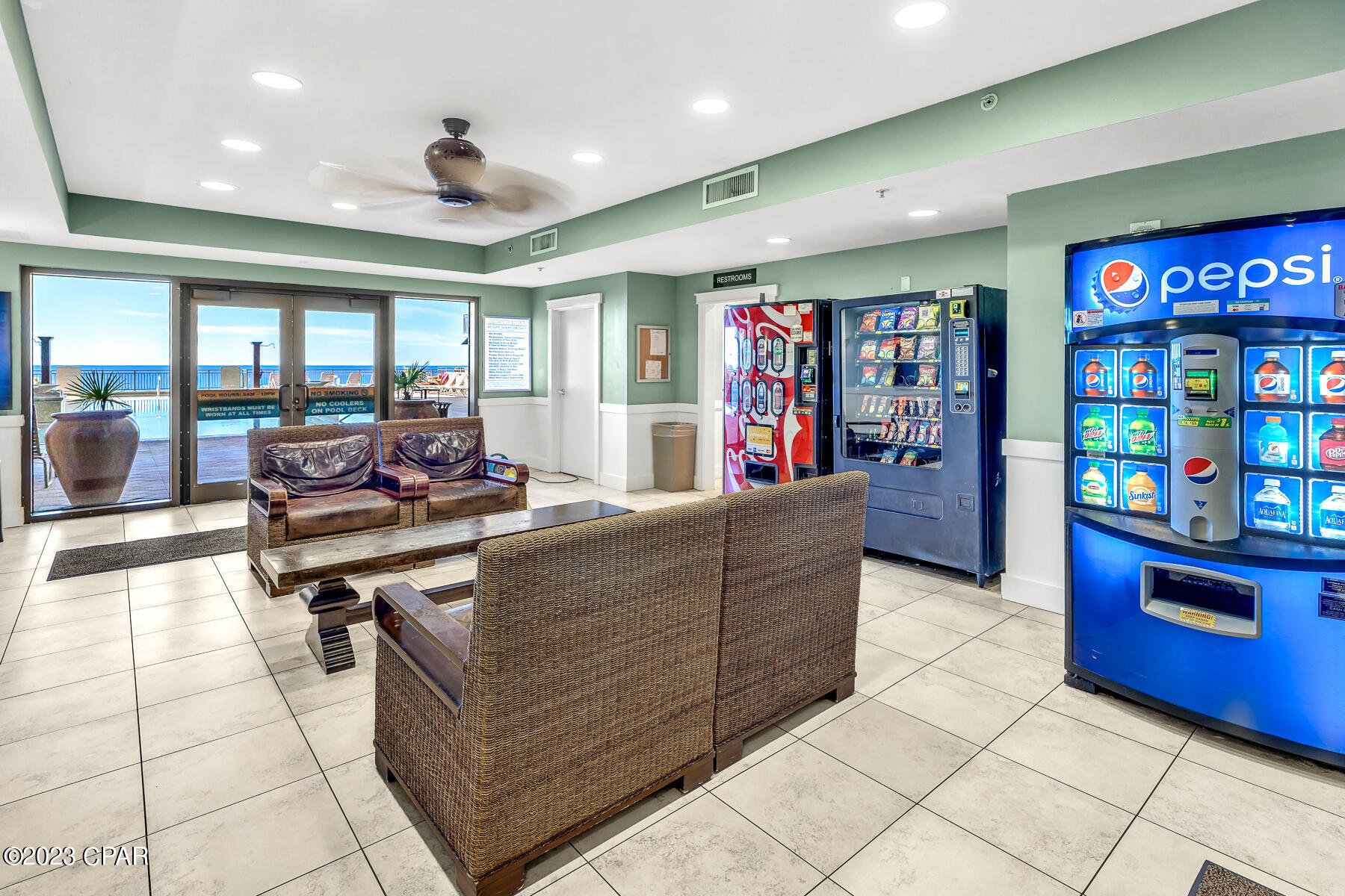 Panama City Beach, Florida 32413, United States, 3 Bedrooms Bedrooms, ,3 BathroomsBathrooms,Residential,Active,69670