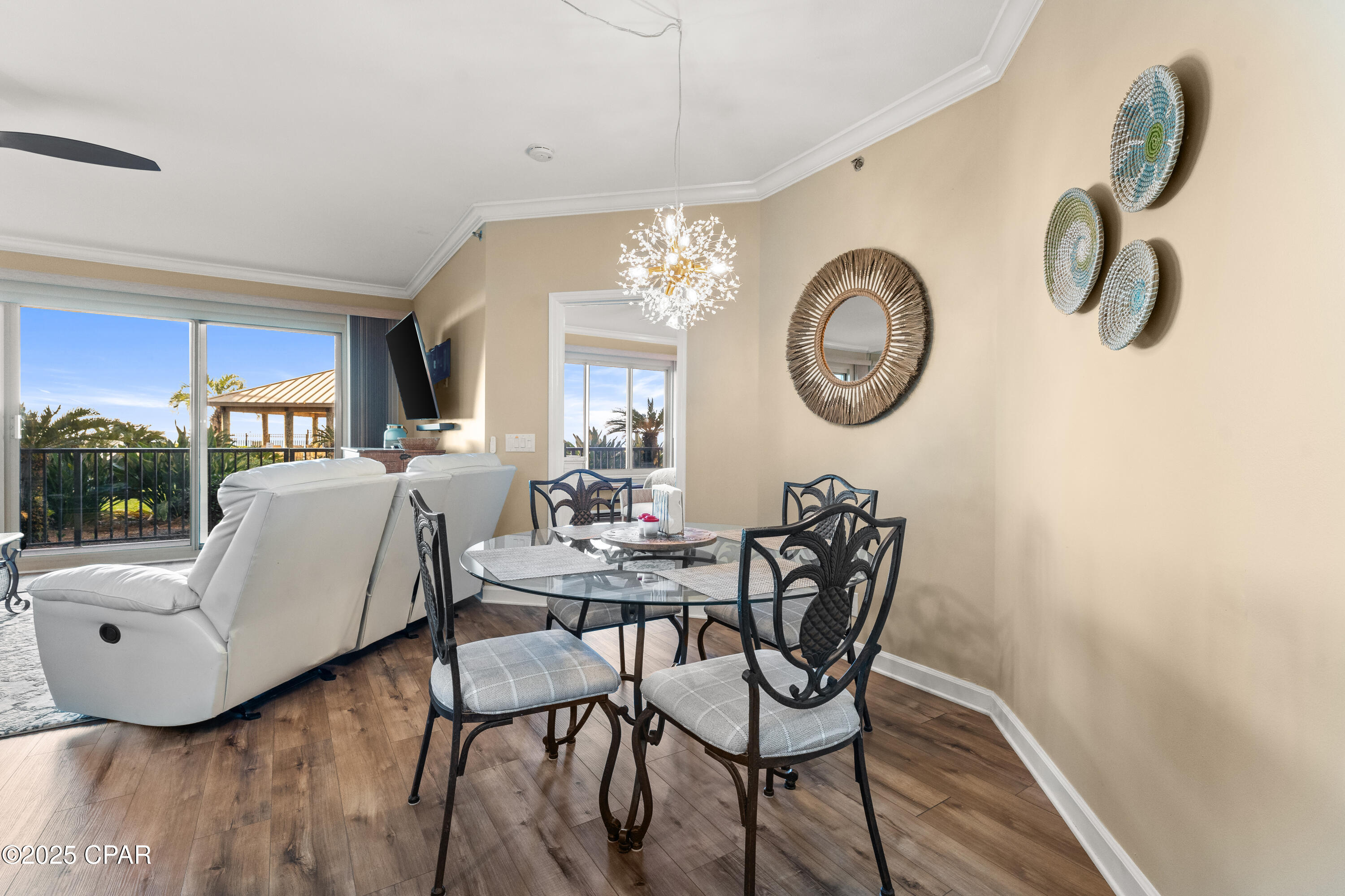 Summerwinds Condo - Residential