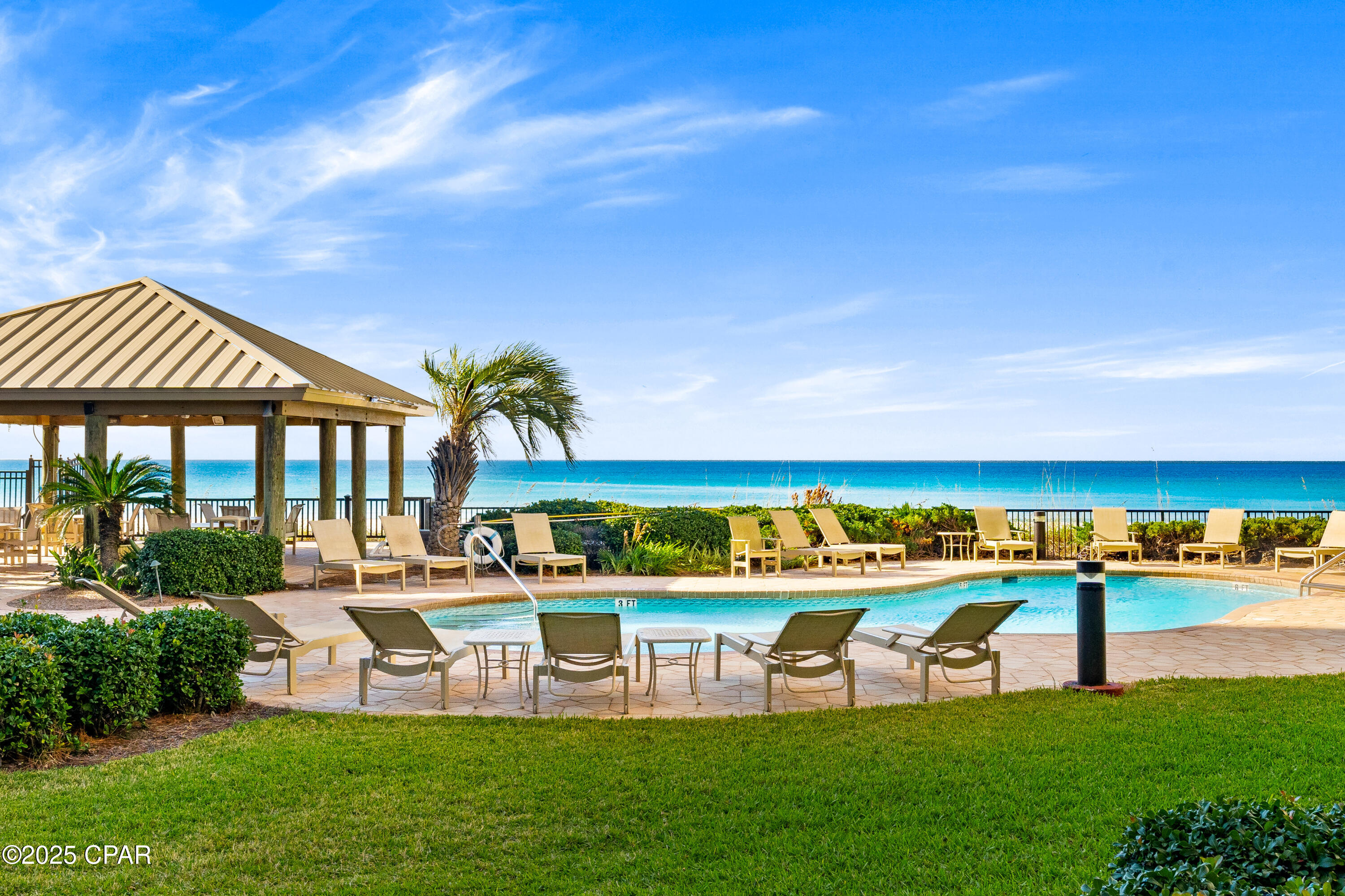 Summerwinds Condo - Residential