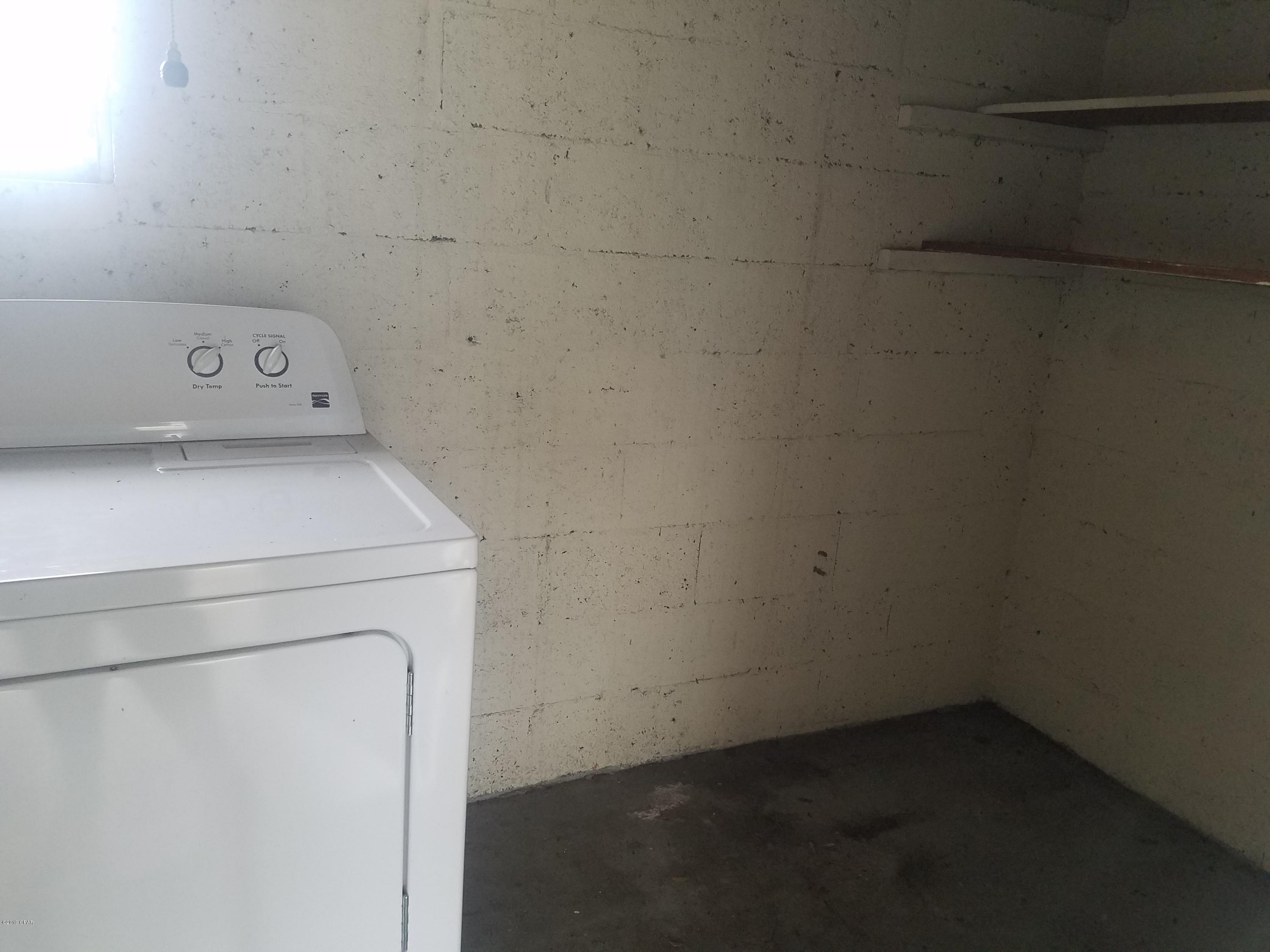 Hentz 1st Add Unit B - Residential