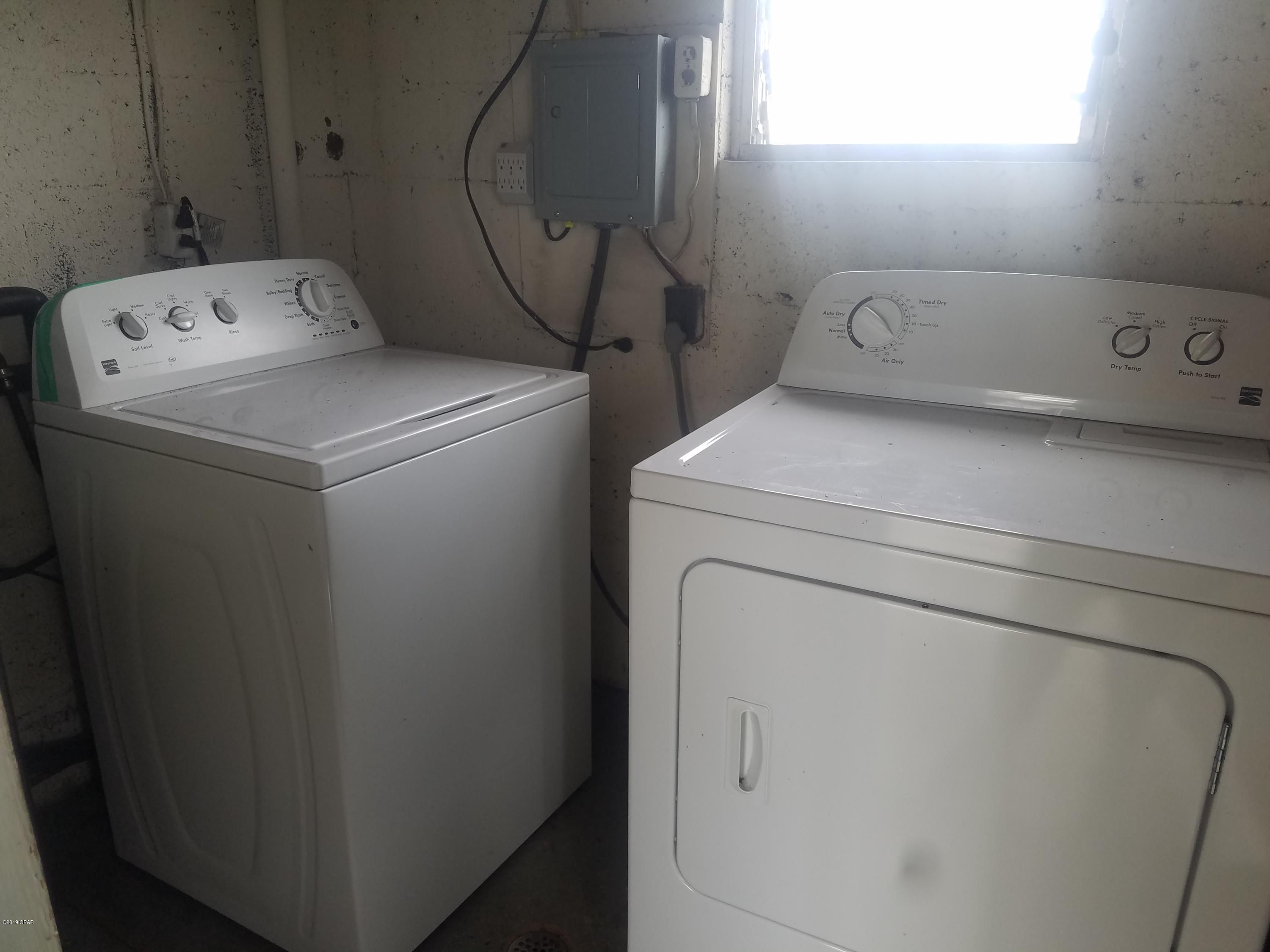 Hentz 1st Add Unit B - Residential