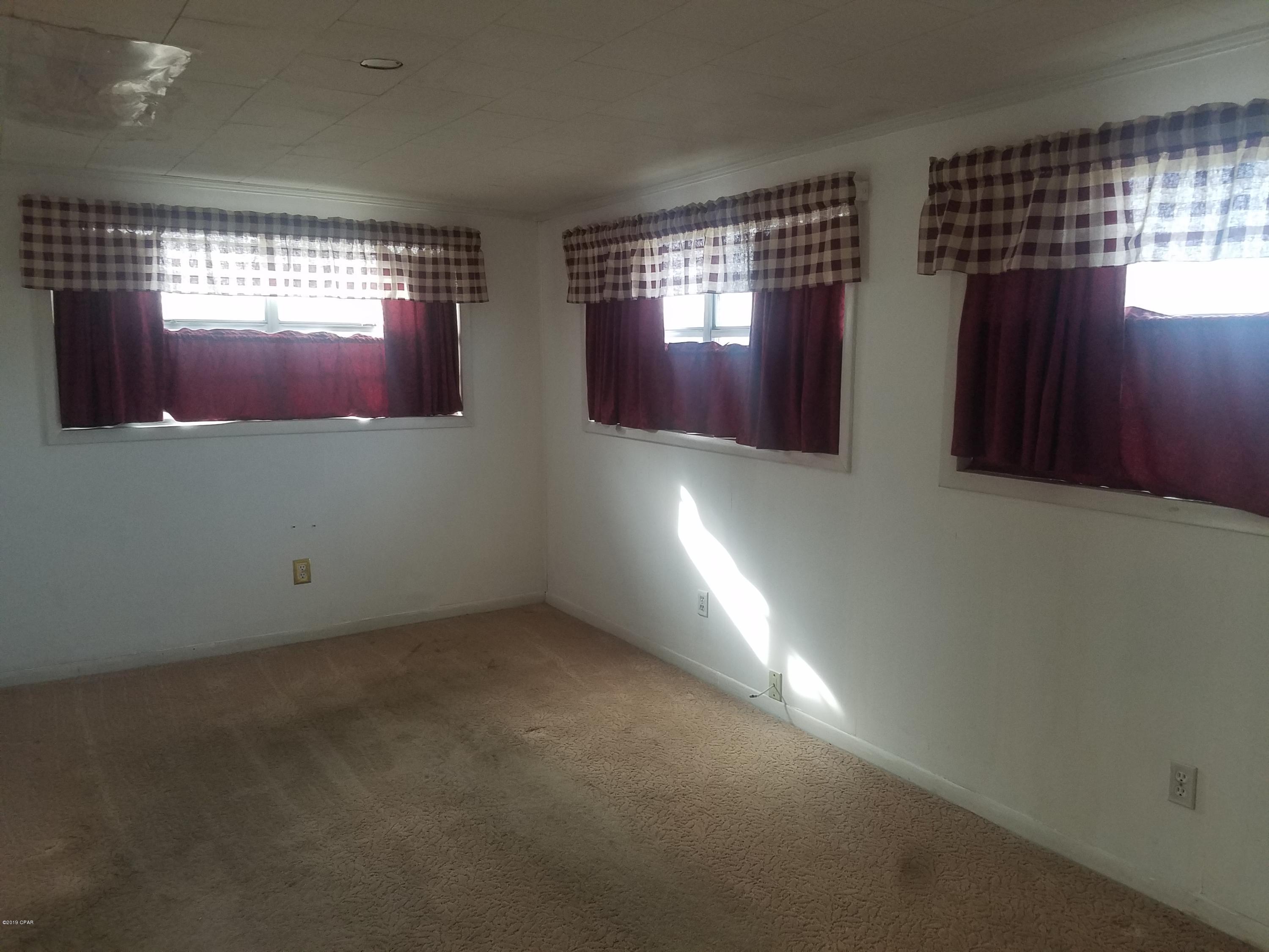 Hentz 1st Add Unit B - Residential