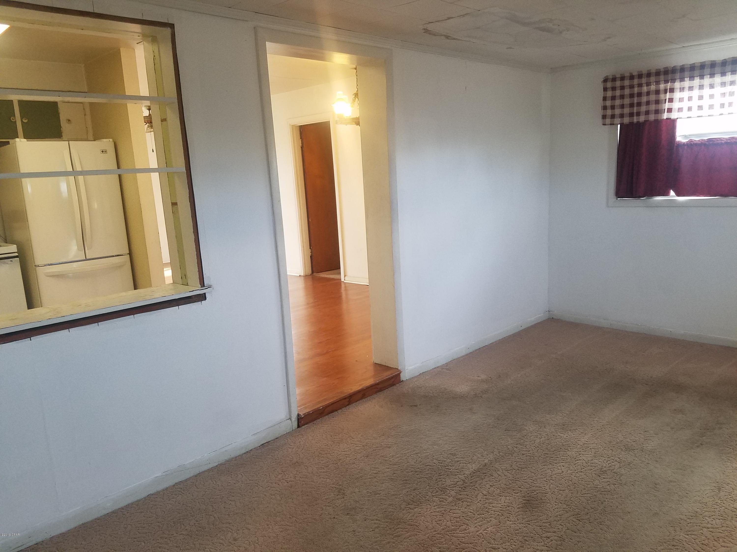 Hentz 1st Add Unit B - Residential