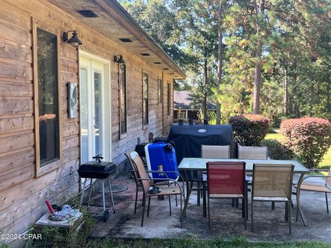 A home in Chipley