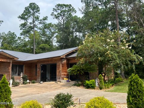 A home in Chipley