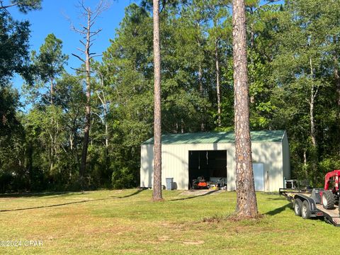 A home in Chipley