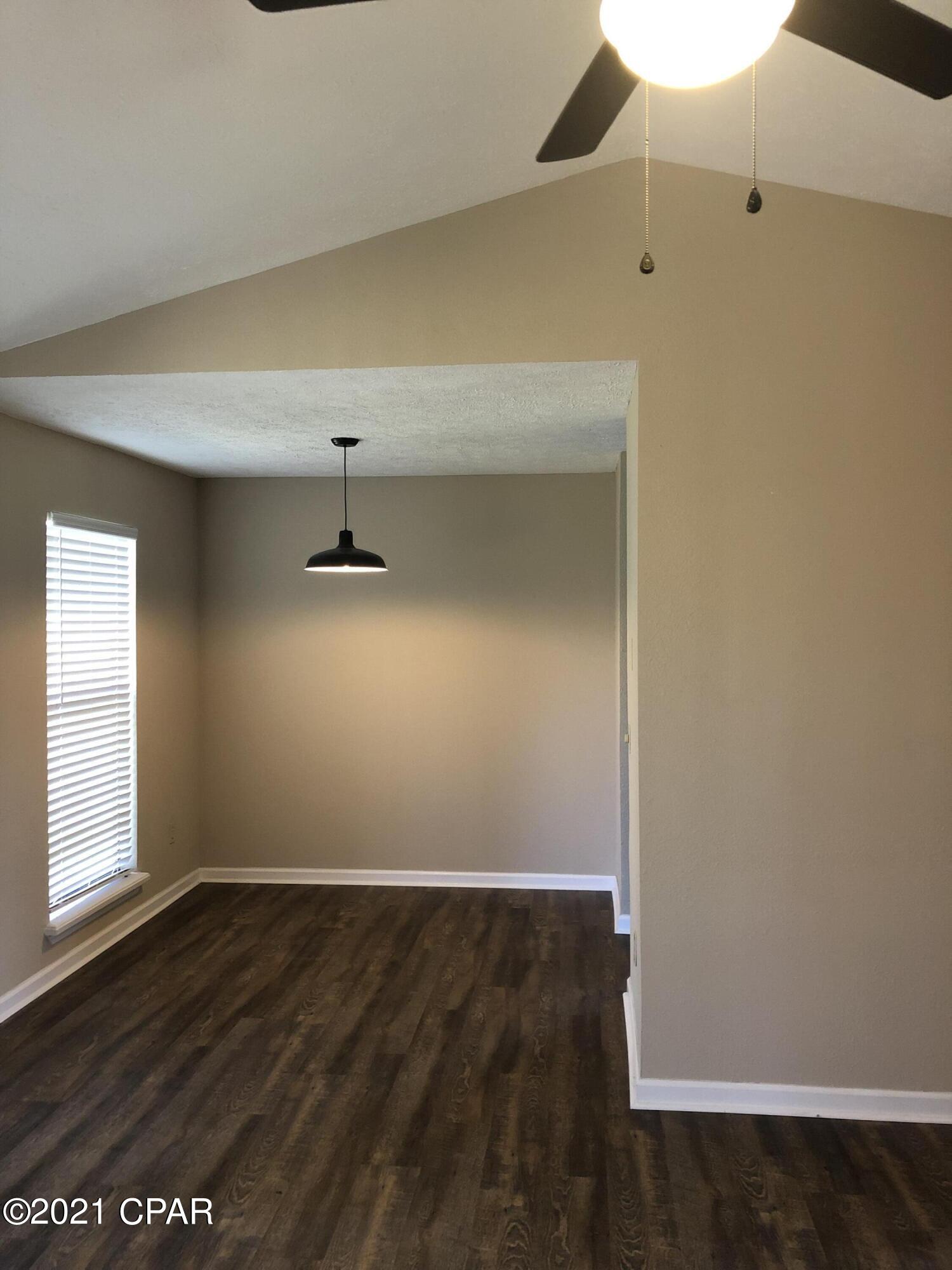 Fmw's Del Add To Lynn Haven - Residential