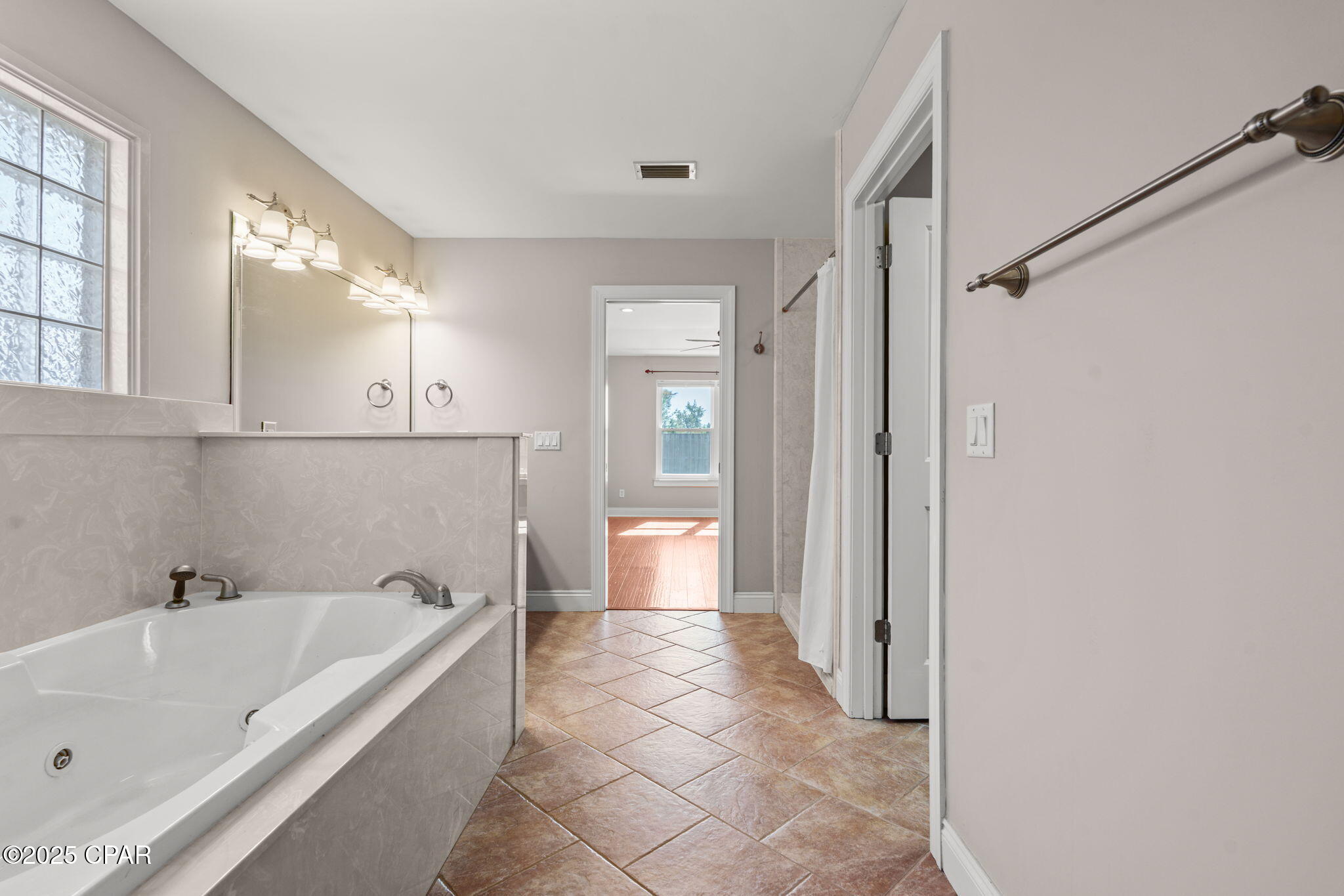 The Meadows & The Pointe - Residential