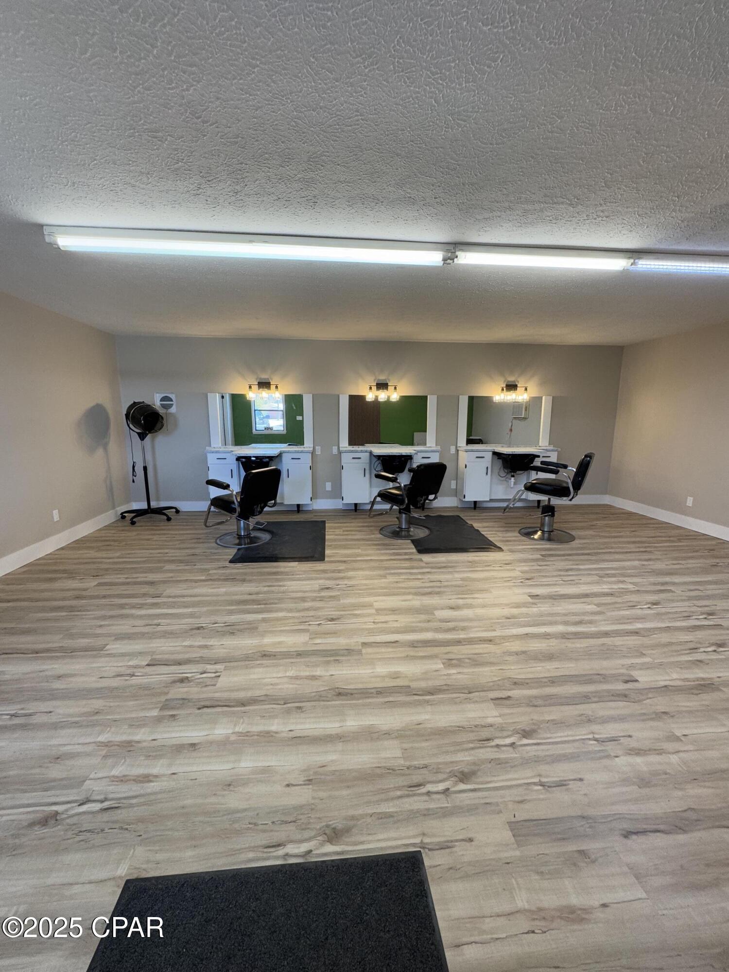 Cedar Grove Pk - Commercial Lease