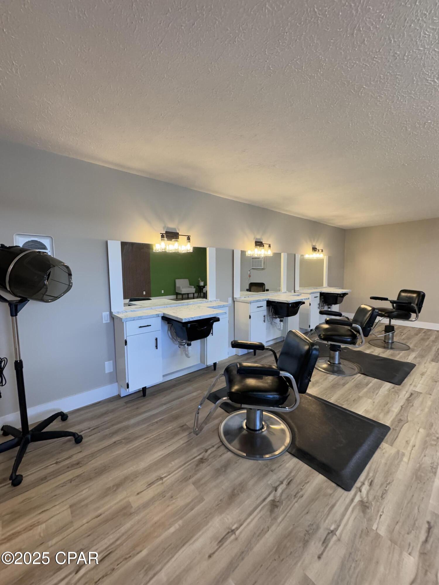 Cedar Grove Pk - Commercial Lease