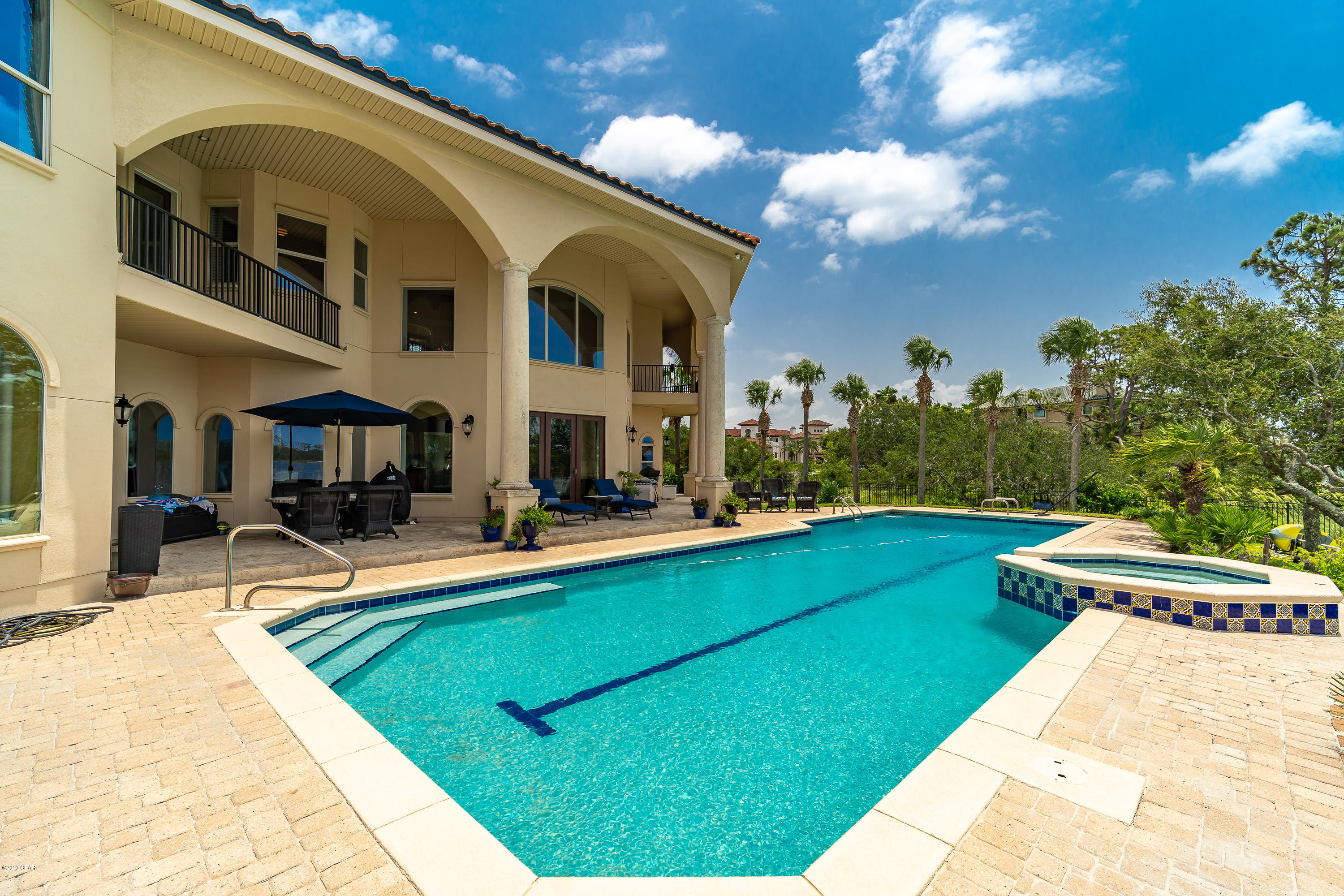 Finisterre - Residential