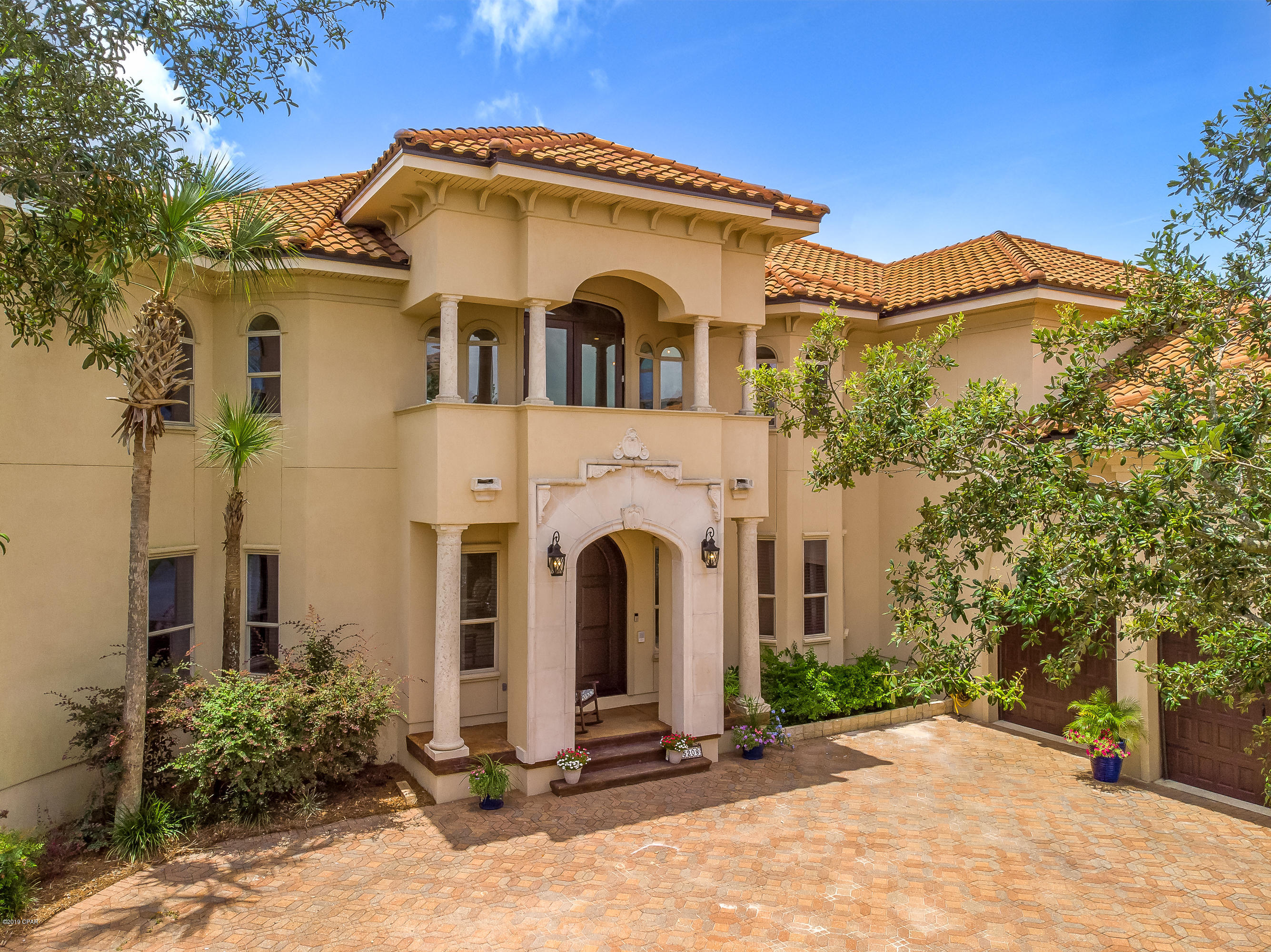 Finisterre - Residential