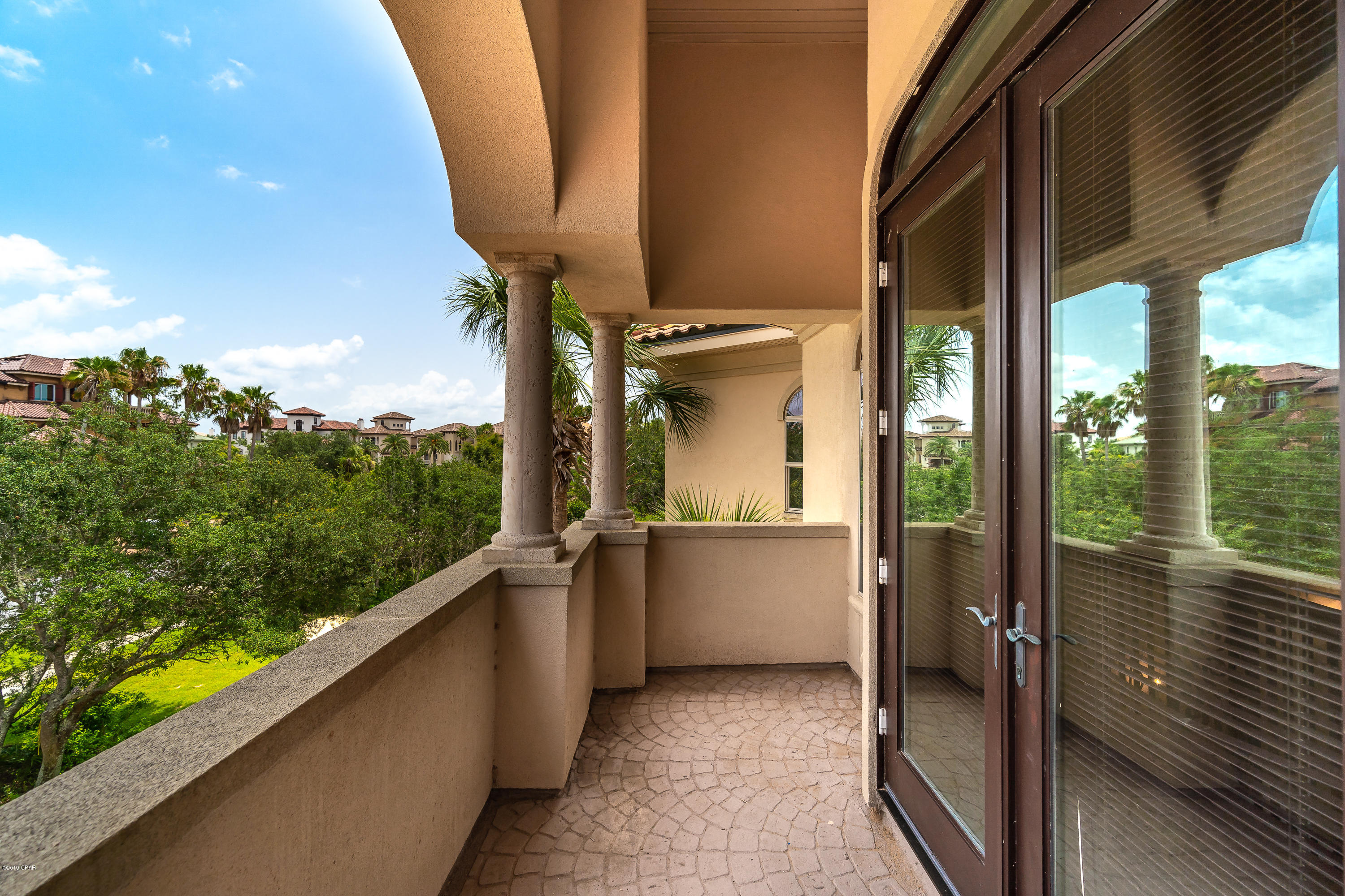 Finisterre - Residential