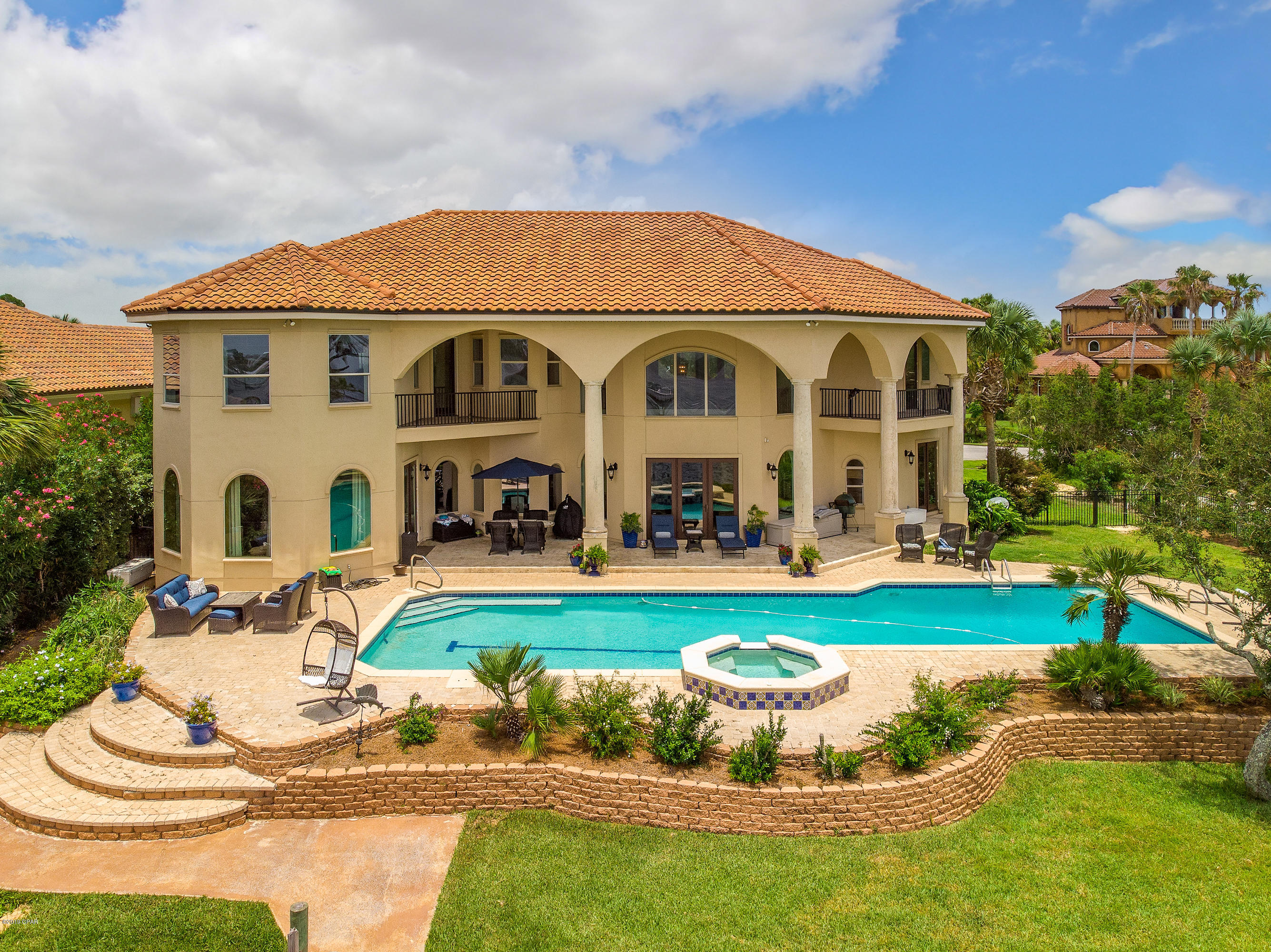 Finisterre - Residential