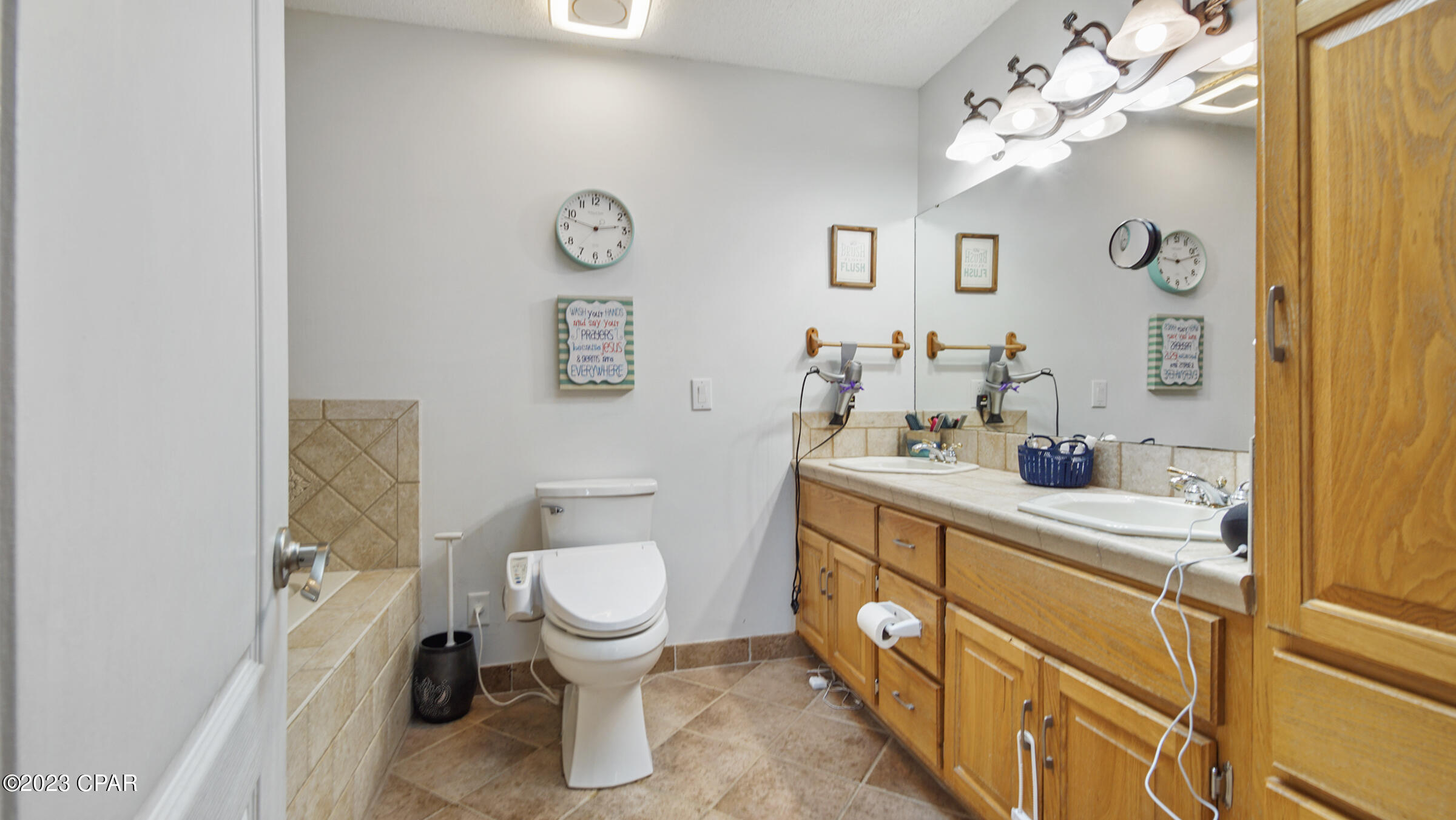 Deerpoint Estates - Residential