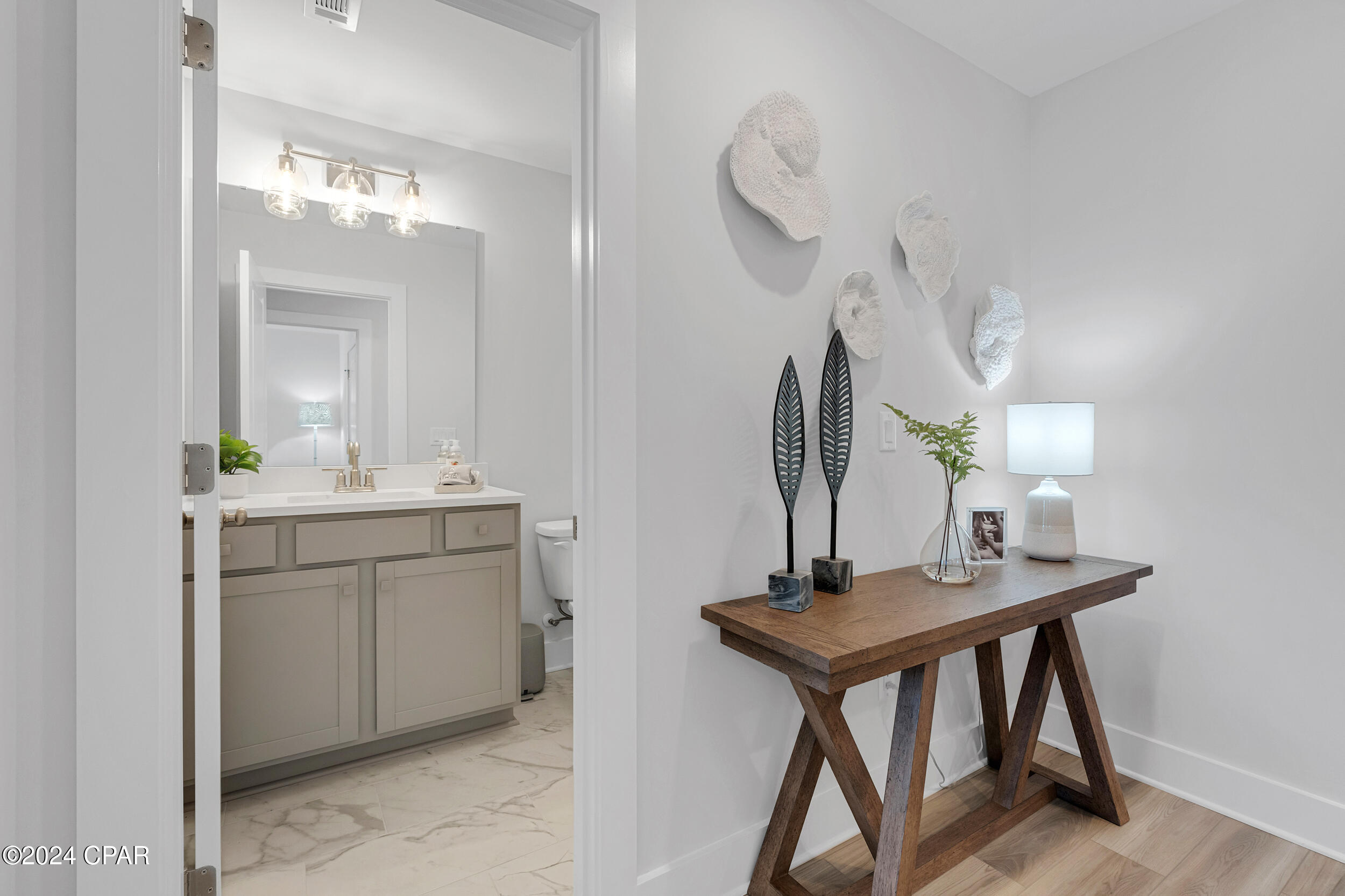 Colonial Landing - Residential