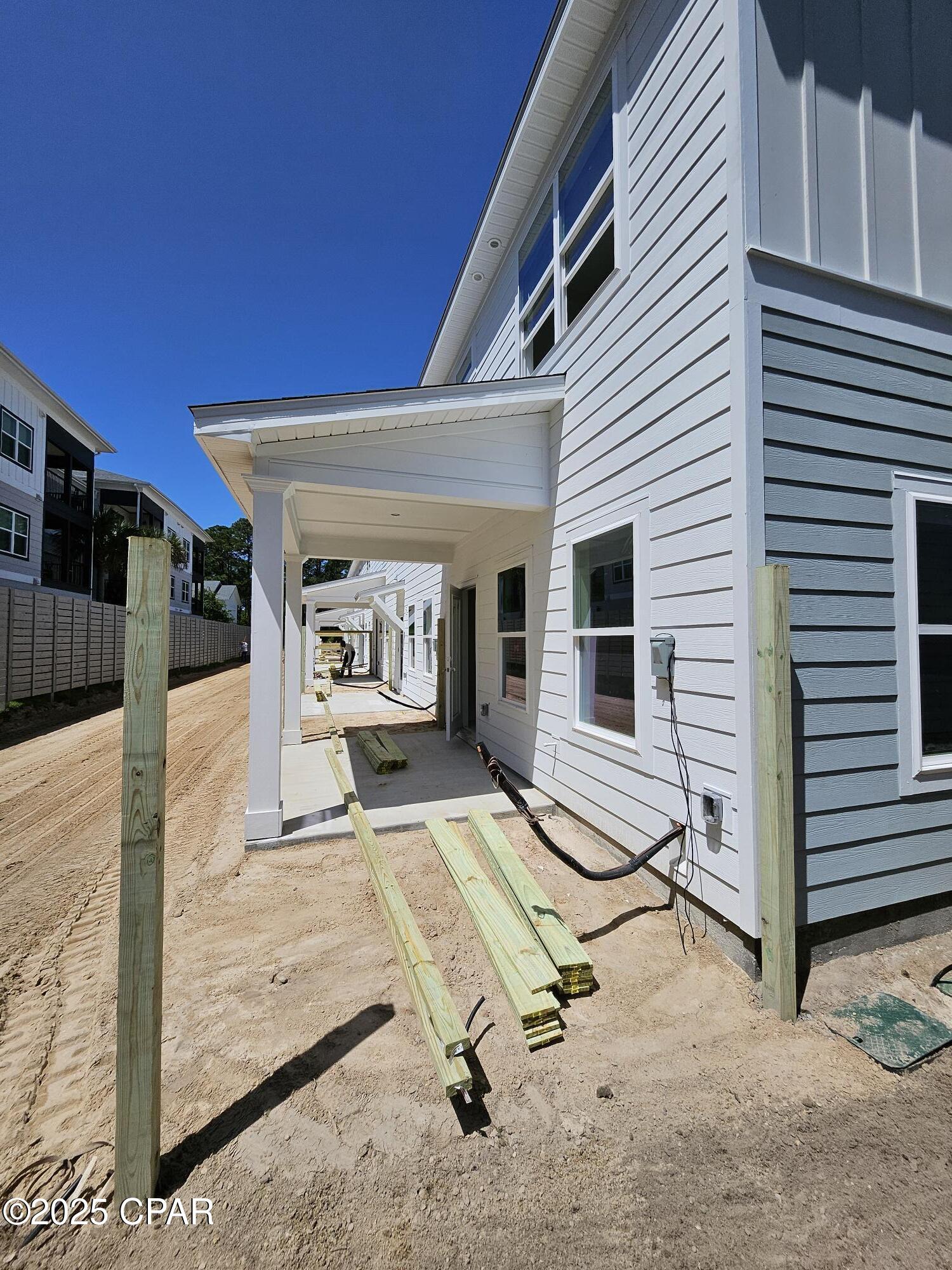 Colonial Landing - Residential