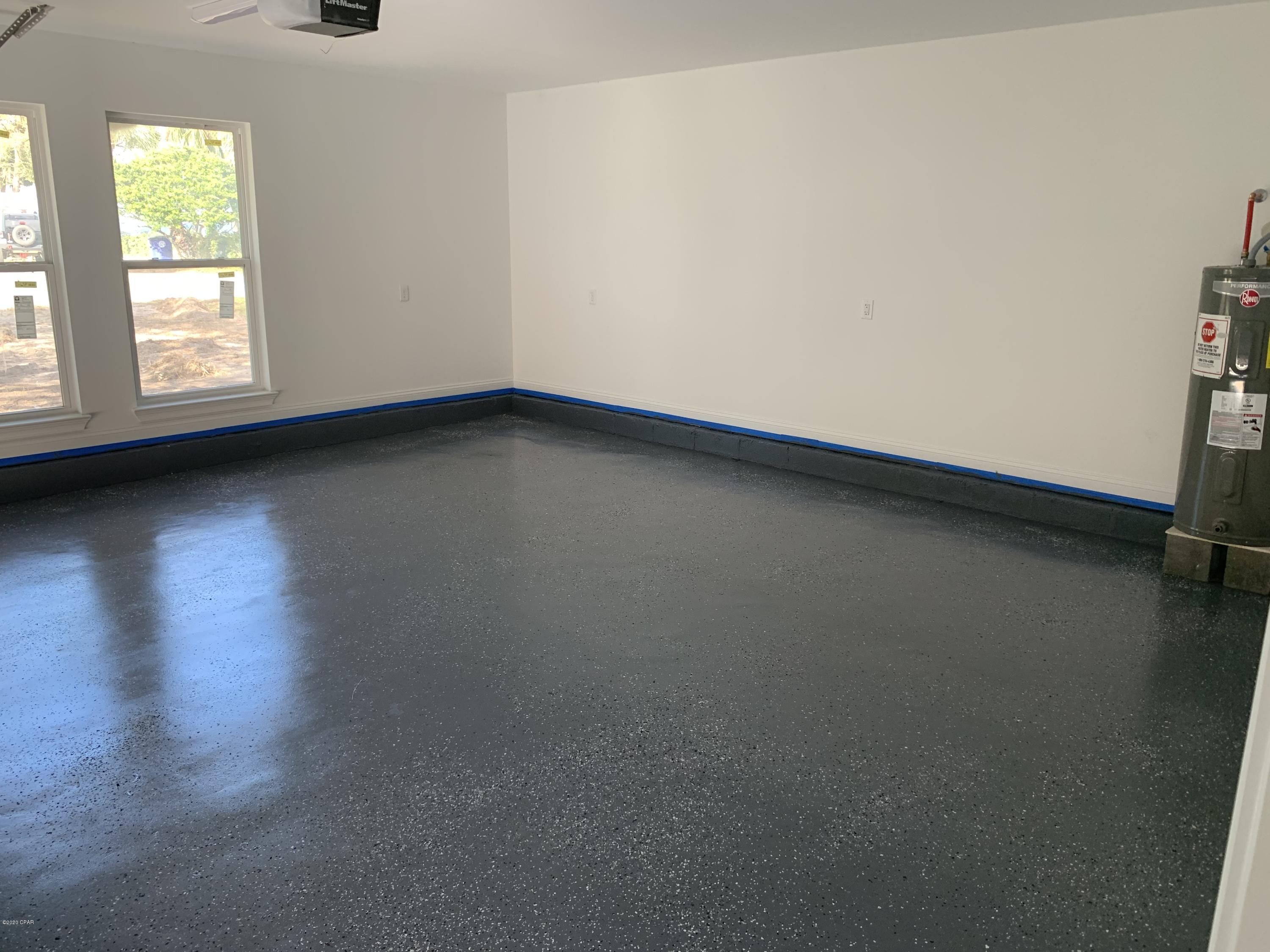 Kings Point Harbour U-I Replat - Residential Lease