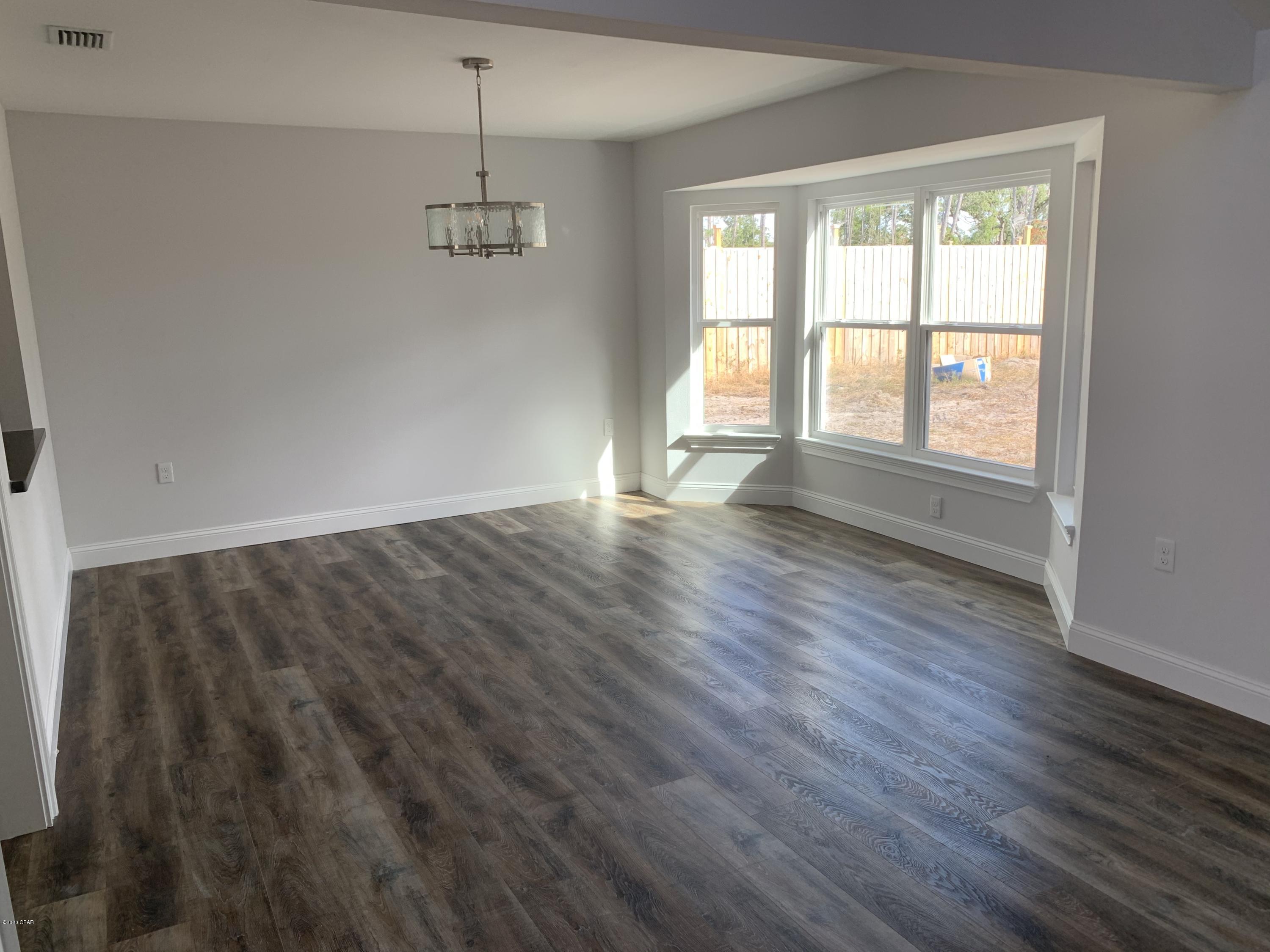 Kings Point Harbour U-I Replat - Residential Lease