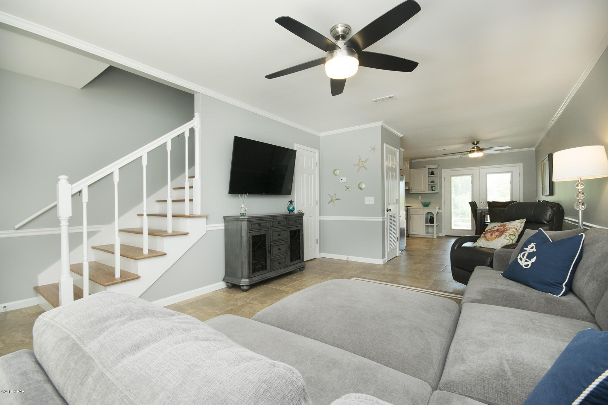 Villa Chateaus - Residential