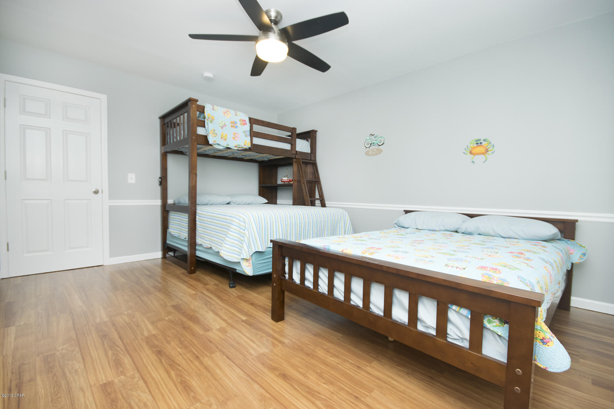 Villa Chateaus - Residential