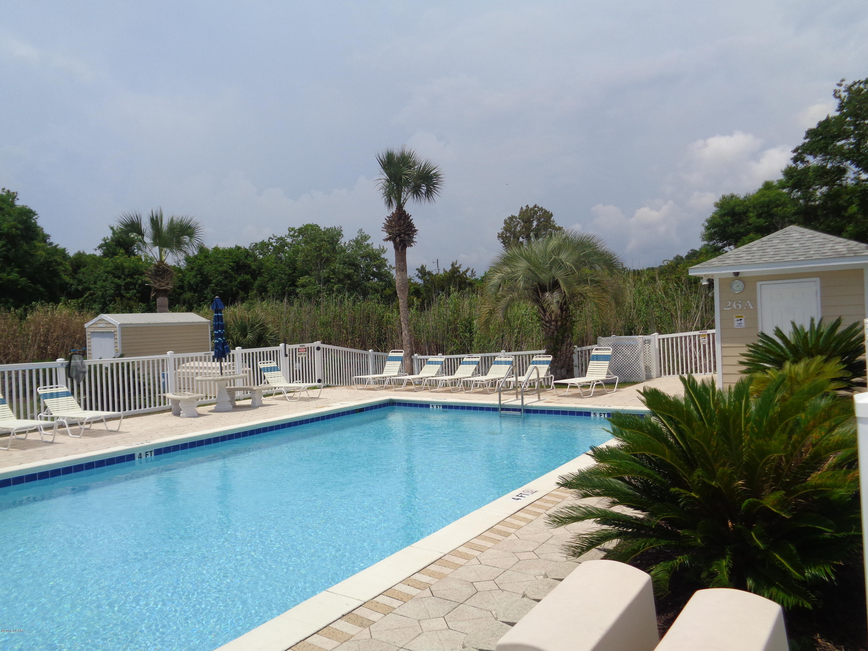 Villa Chateaus - Residential