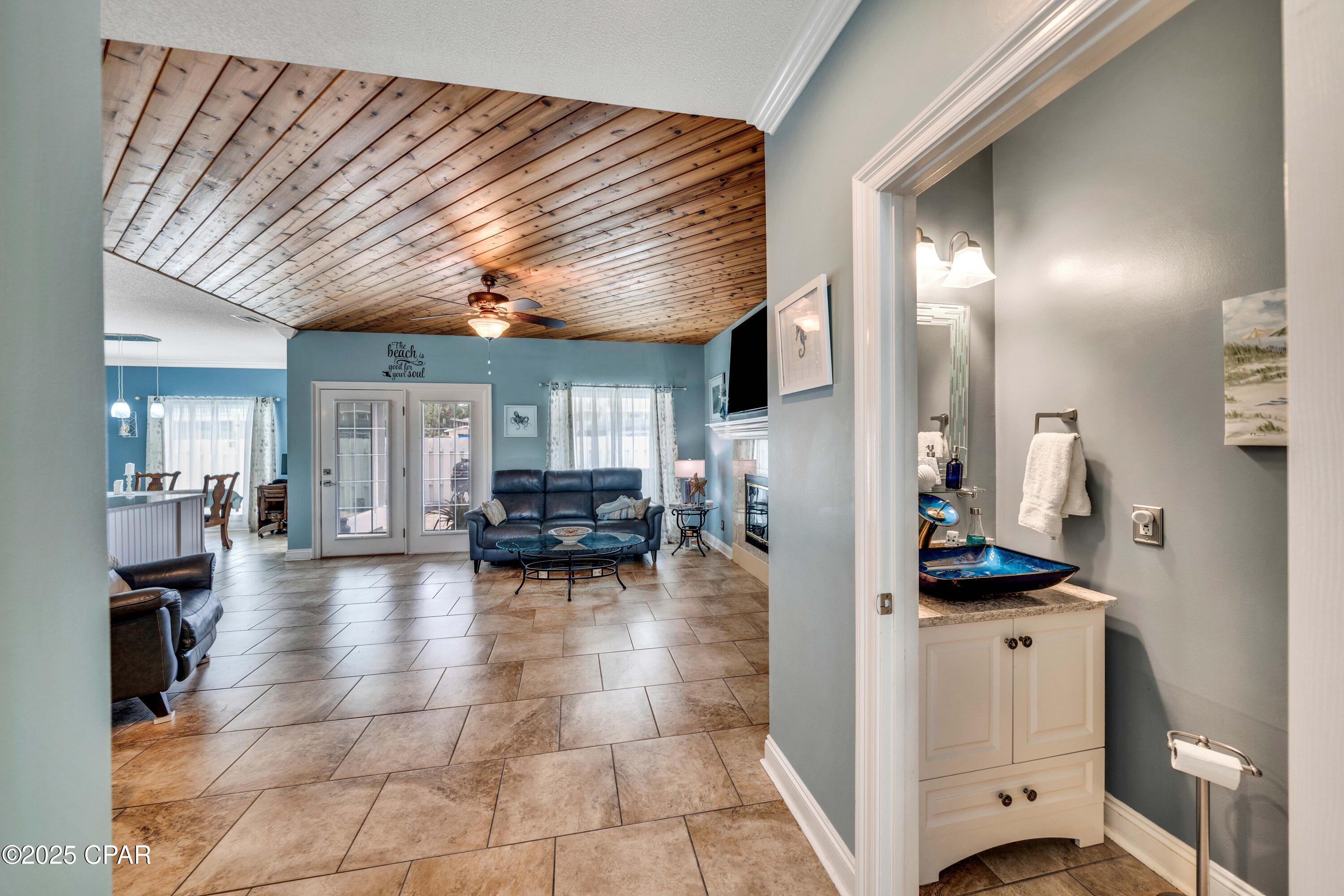 Lagoon Estates - Residential