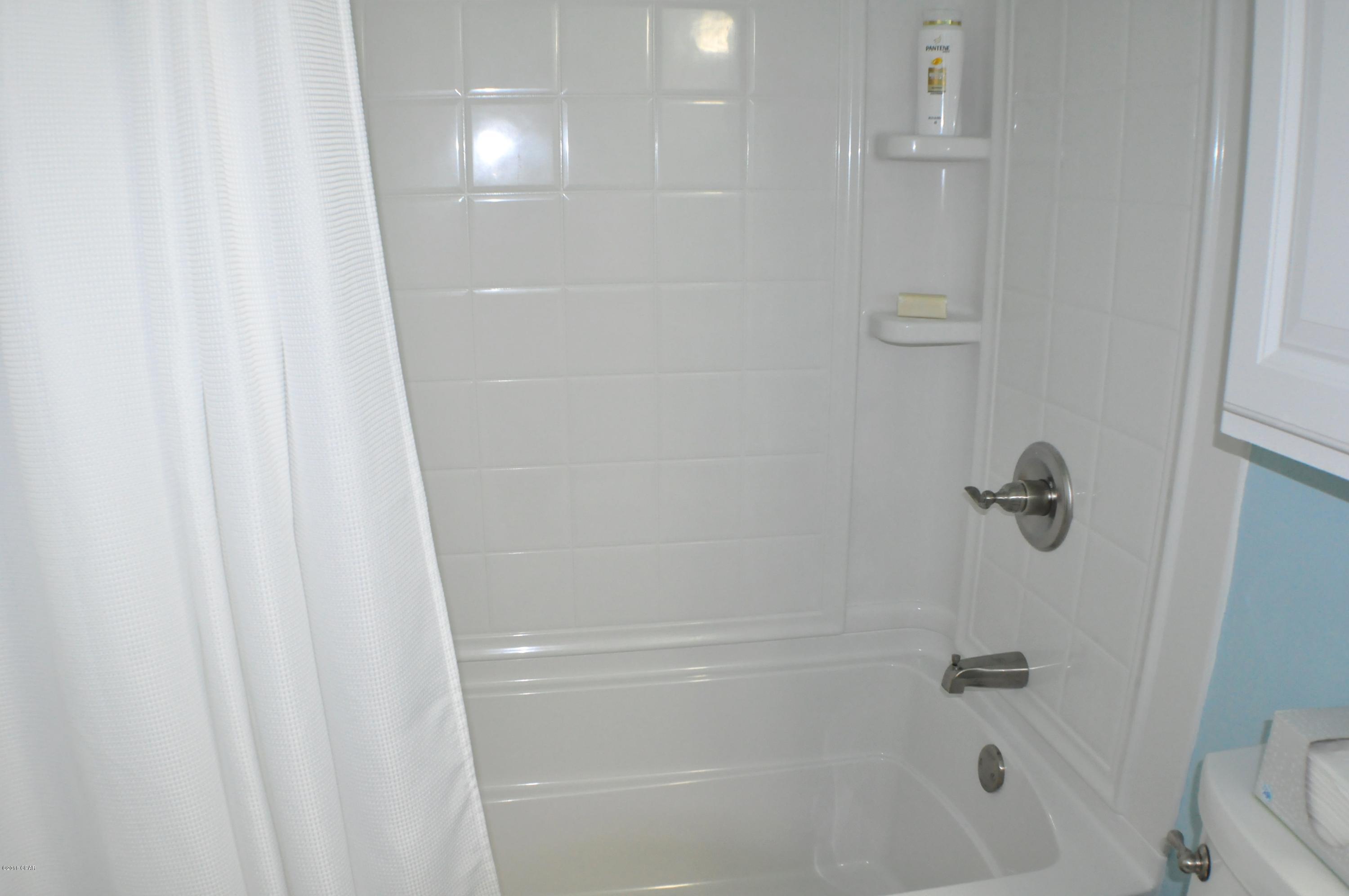 Pinnacle Pines Estate - Residential