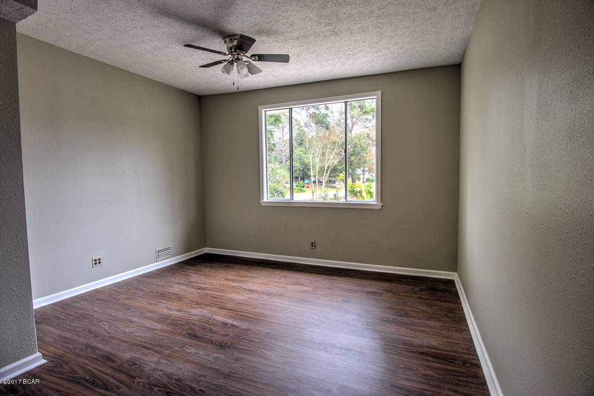 Forest Park 1st Add - Residential