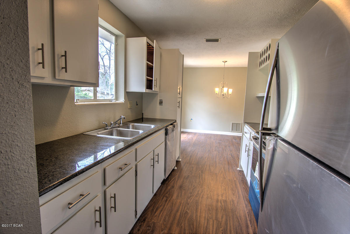 Forest Park 1st Add - Residential